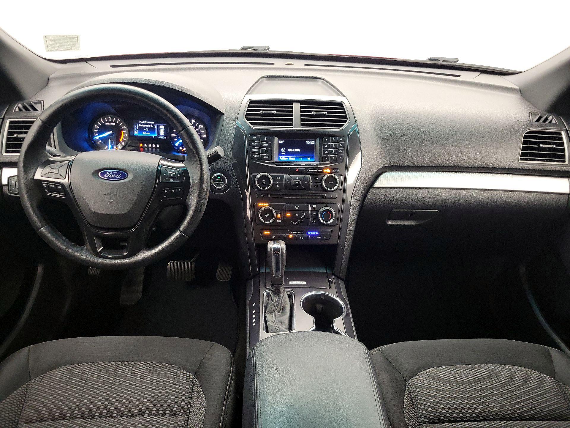 Thumbnail: 2017 Ford Explorer - 9