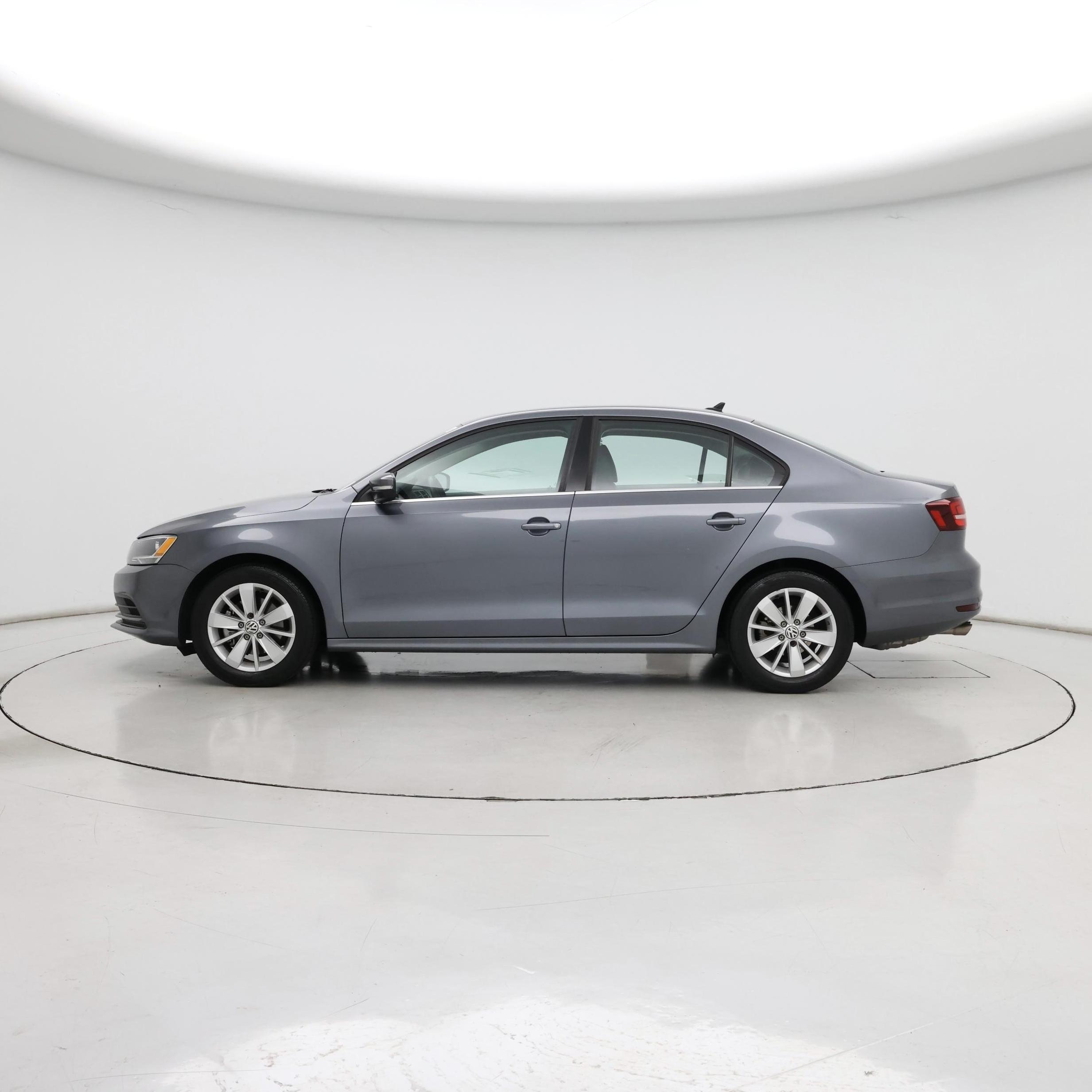 Thumbnail: 2016 Volkswagen Jetta - 3