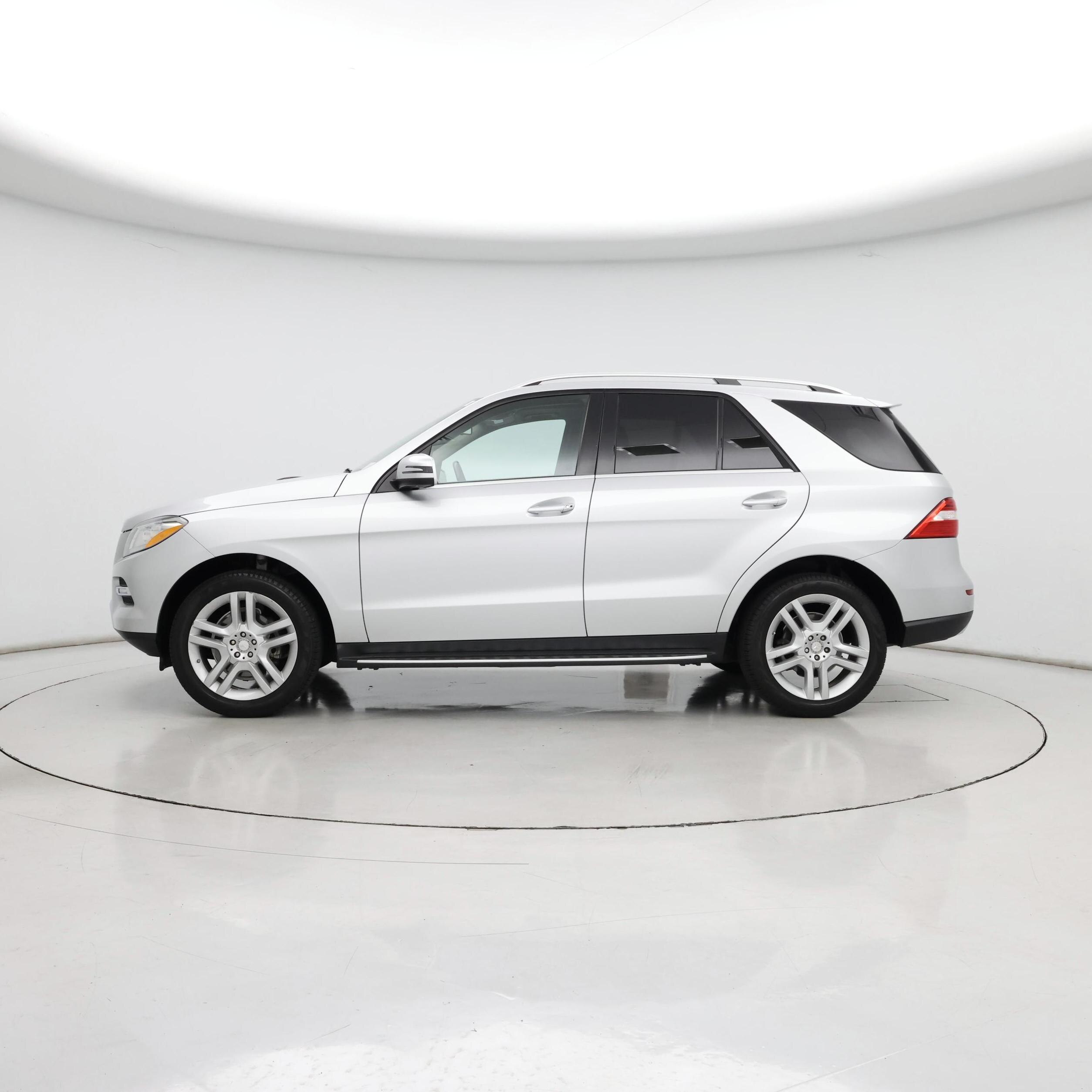 Thumbnail: 2015 Mercedes-Benz M-Class - 3