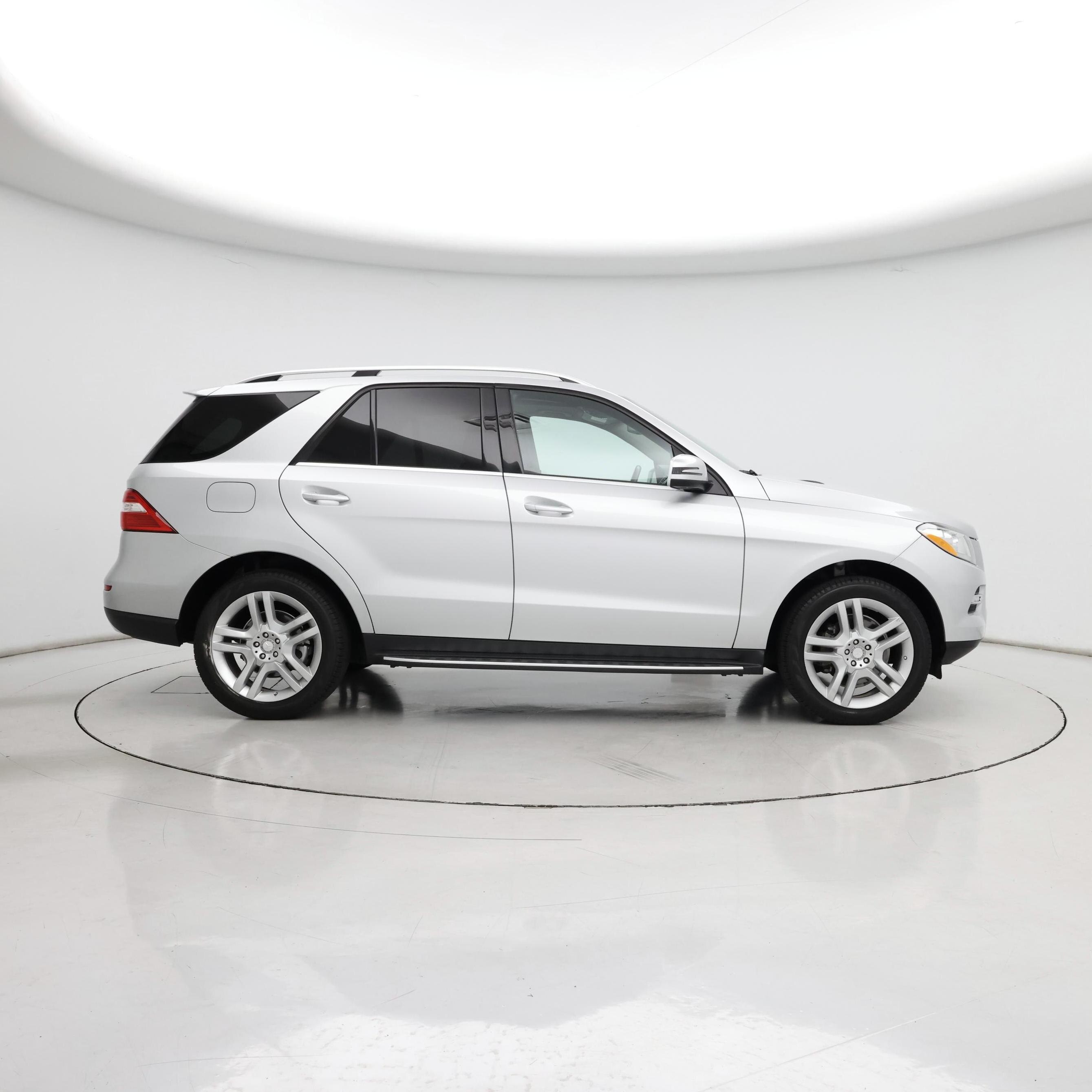 Thumbnail: 2015 Mercedes-Benz M-Class - 7