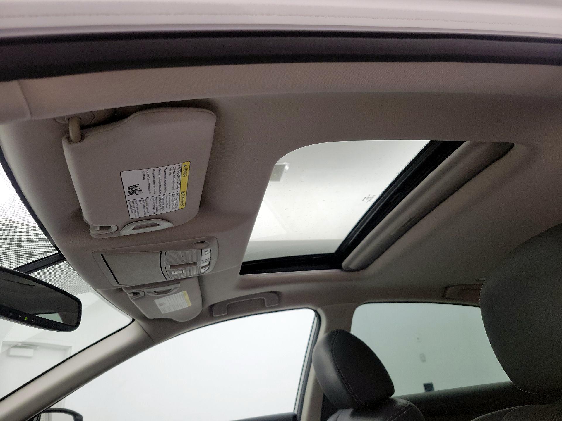 Thumbnail: 2016 Nissan Altima - 20