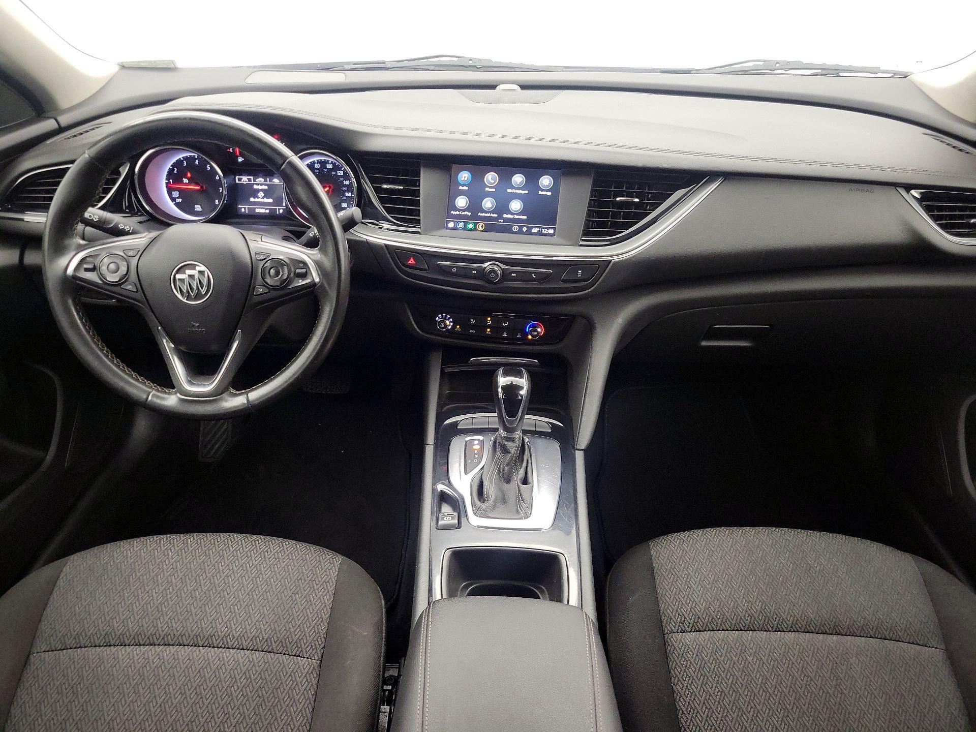Thumbnail: 2018 Buick Regal - 9