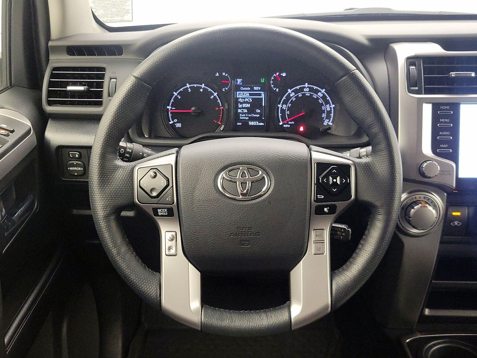 Thumbnail: 2023 Toyota 4Runner - 10