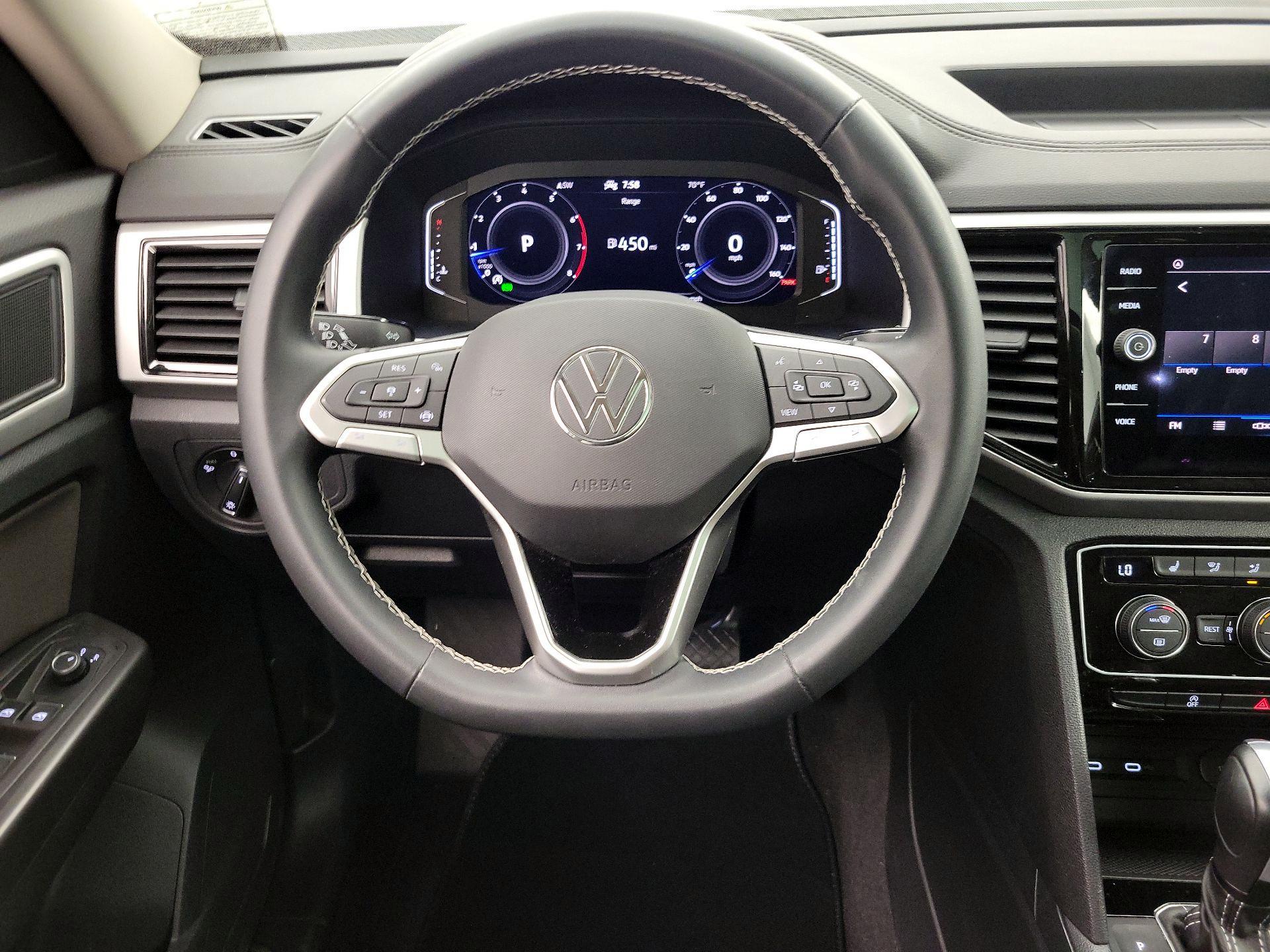 Thumbnail: 2022 Volkswagen Atlas - 10