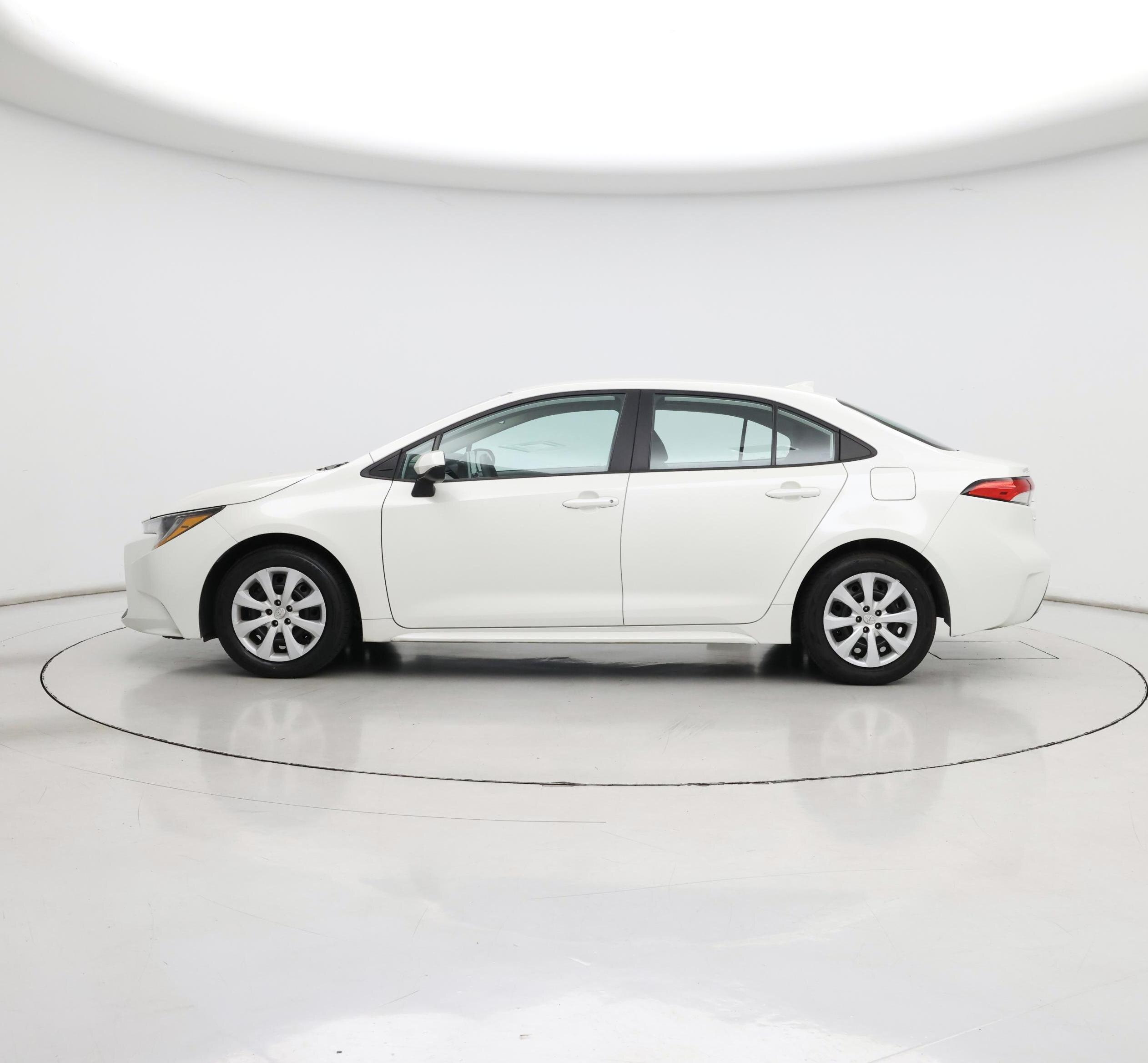 Thumbnail: 2020 Toyota Corolla - 3