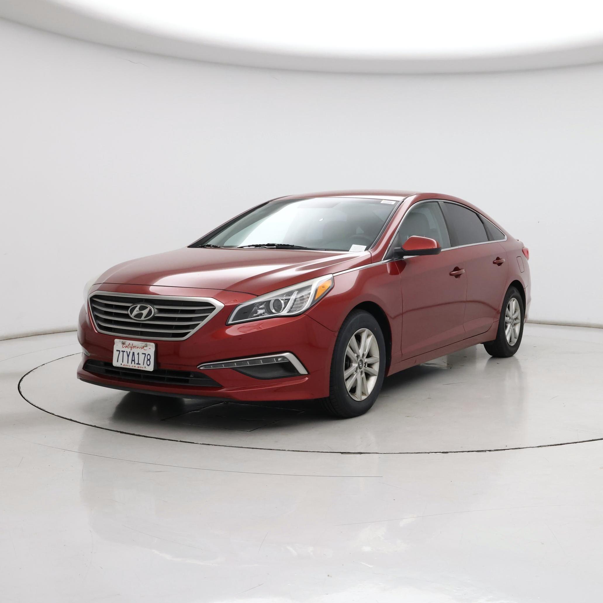 Thumbnail: 2015 Hyundai Sonata - 4
