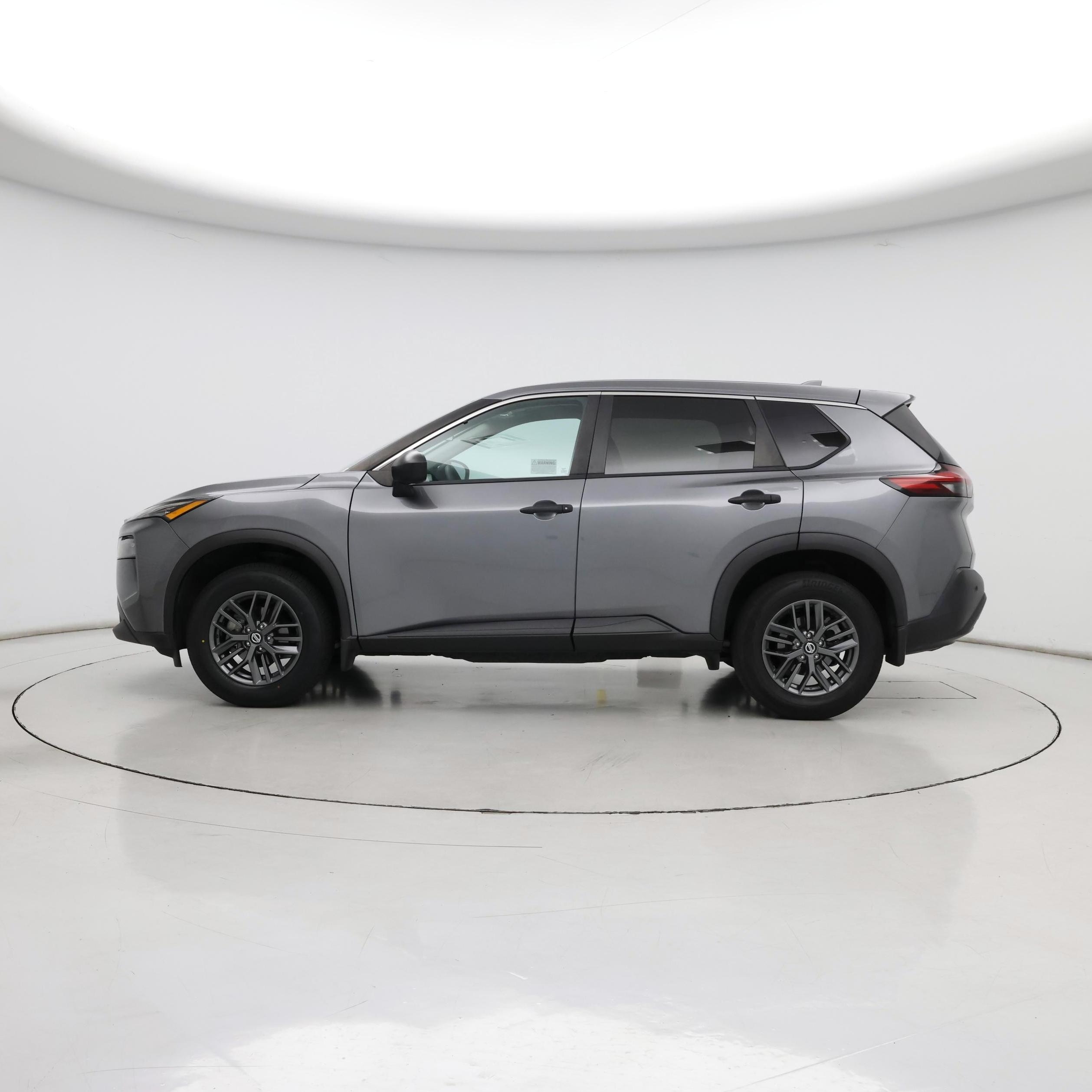 Thumbnail: 2021 Nissan Rogue - 3