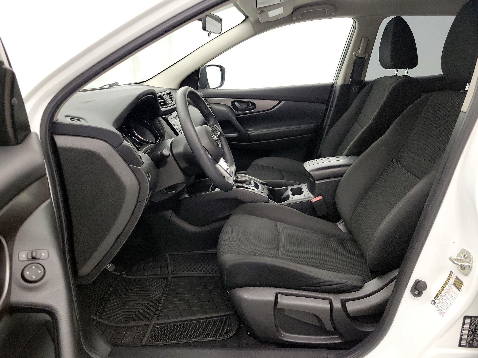 Thumbnail: 2019 Nissan Rogue Sport - 11