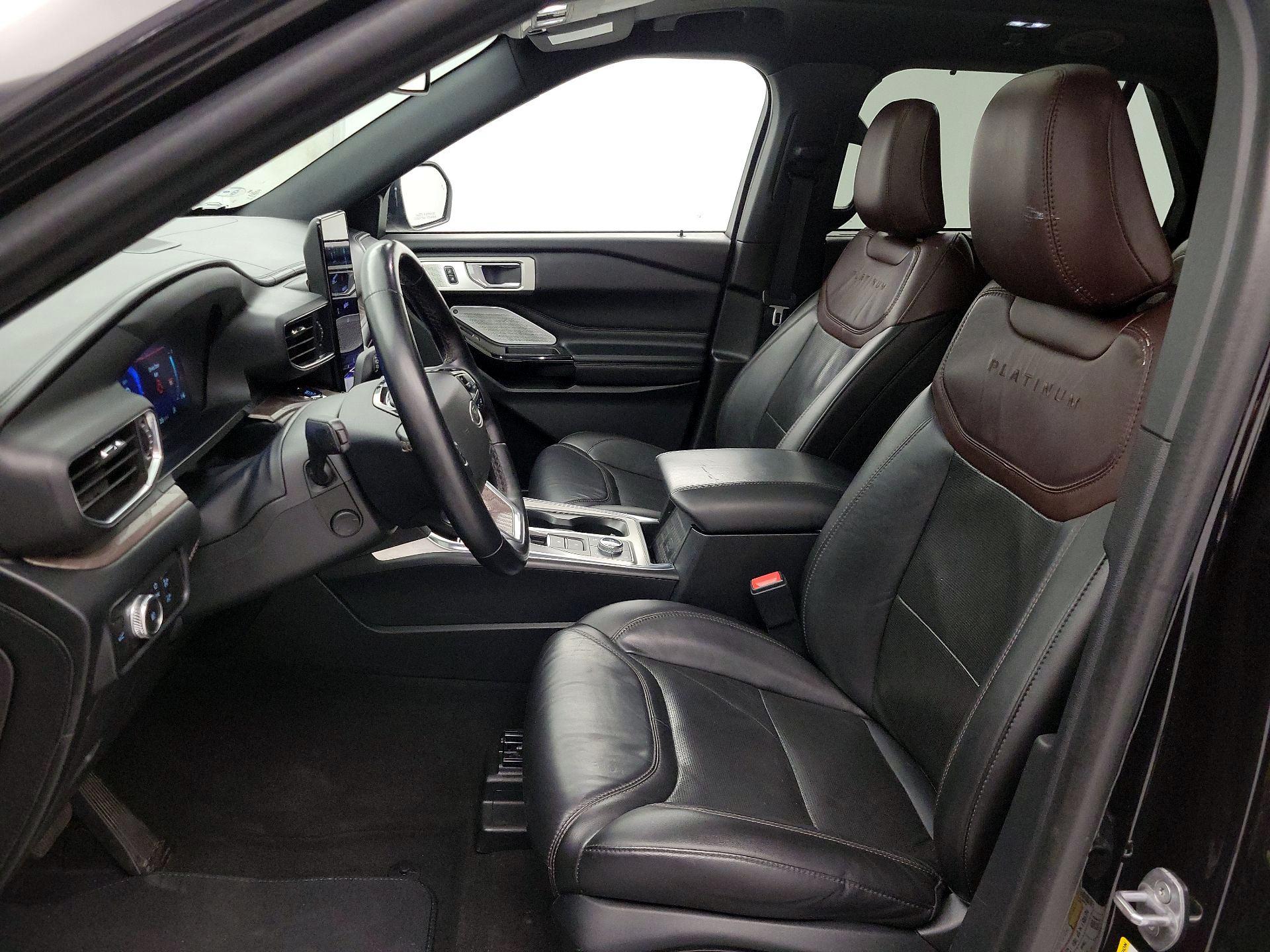 Thumbnail: 2022 Ford Explorer - 11