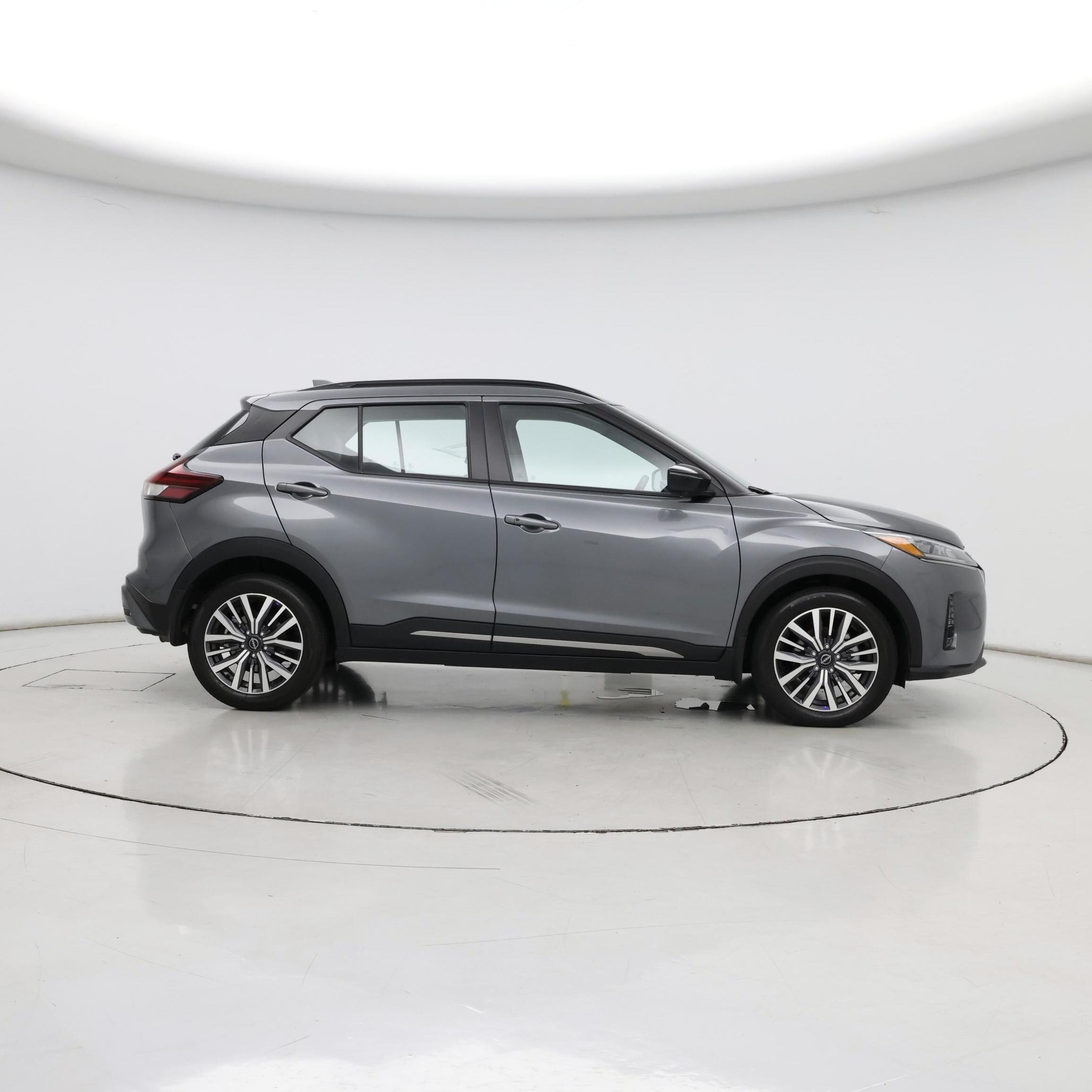 Thumbnail: 2023 Nissan Kicks - 7