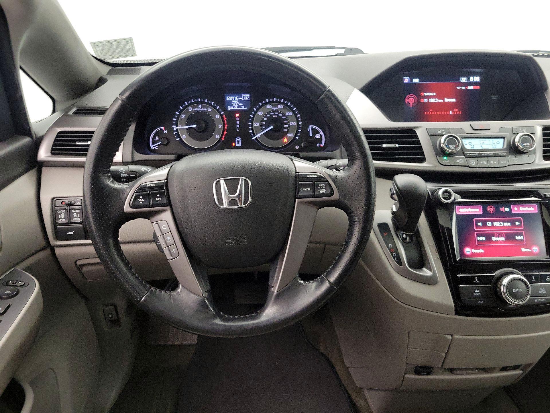 Thumbnail: 2017 Honda Odyssey - 10