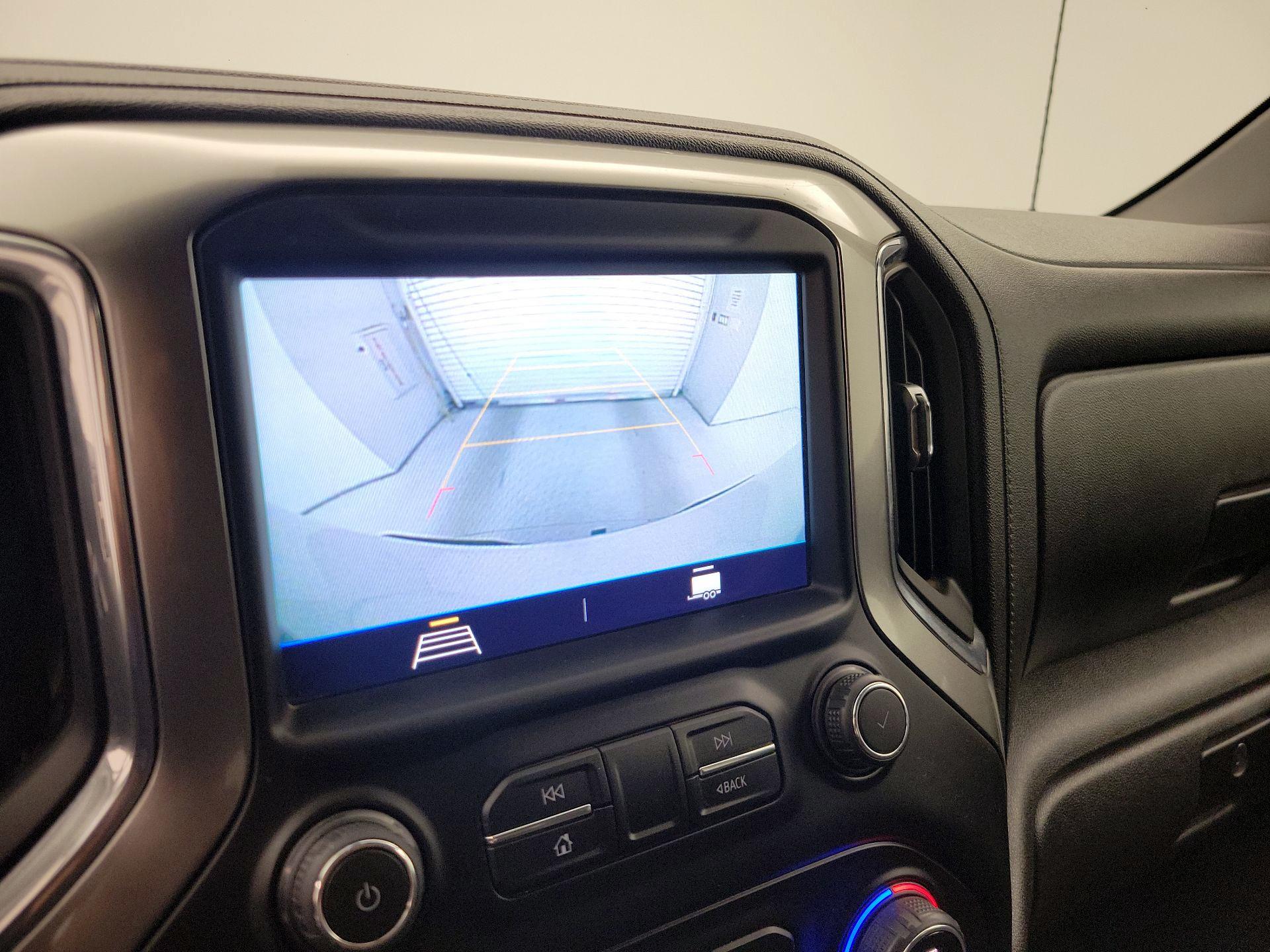 Thumbnail: 2021 Chevrolet Silverado 1500 - 14