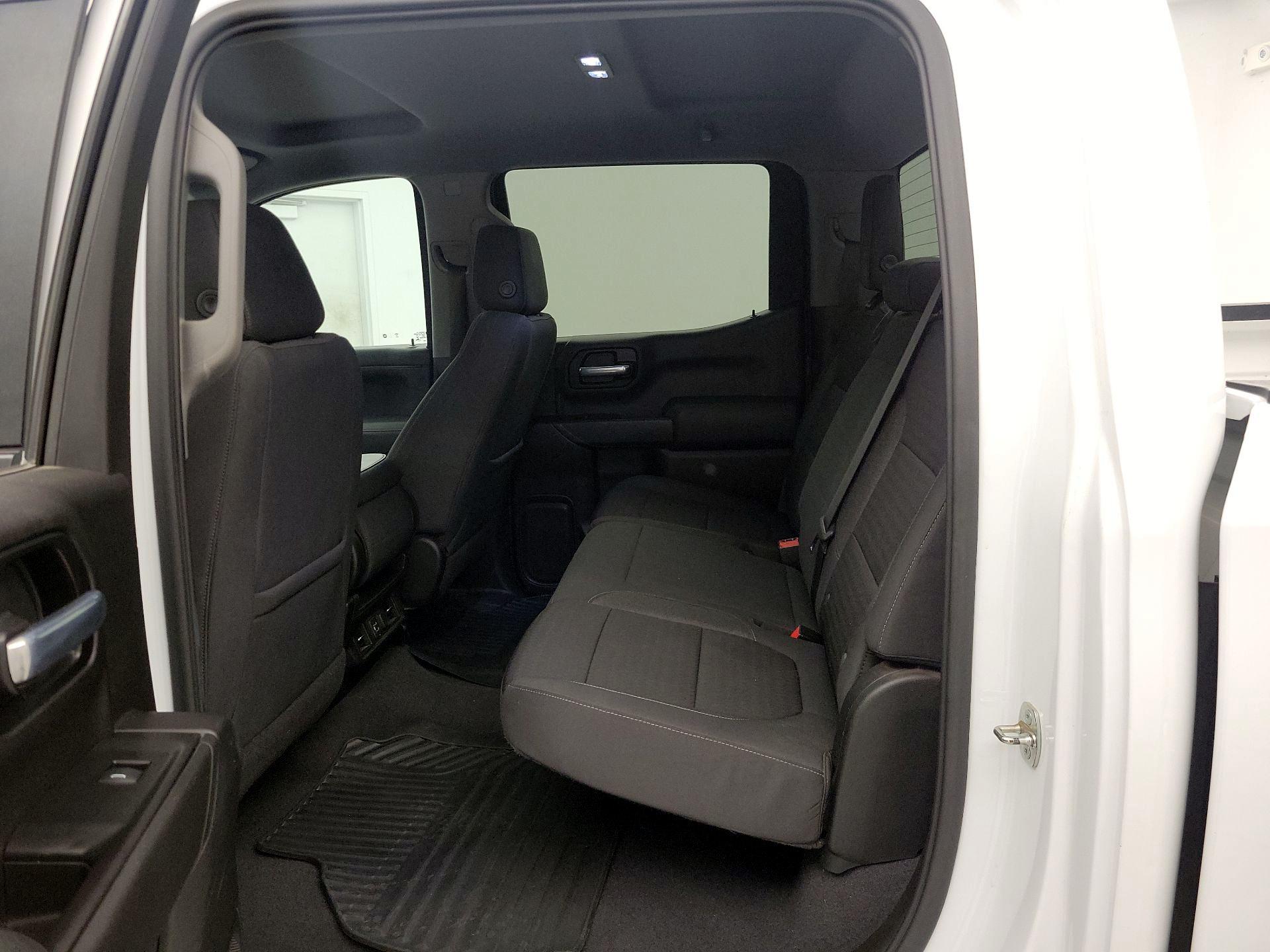 Thumbnail: 2021 Chevrolet Silverado 1500 - 19