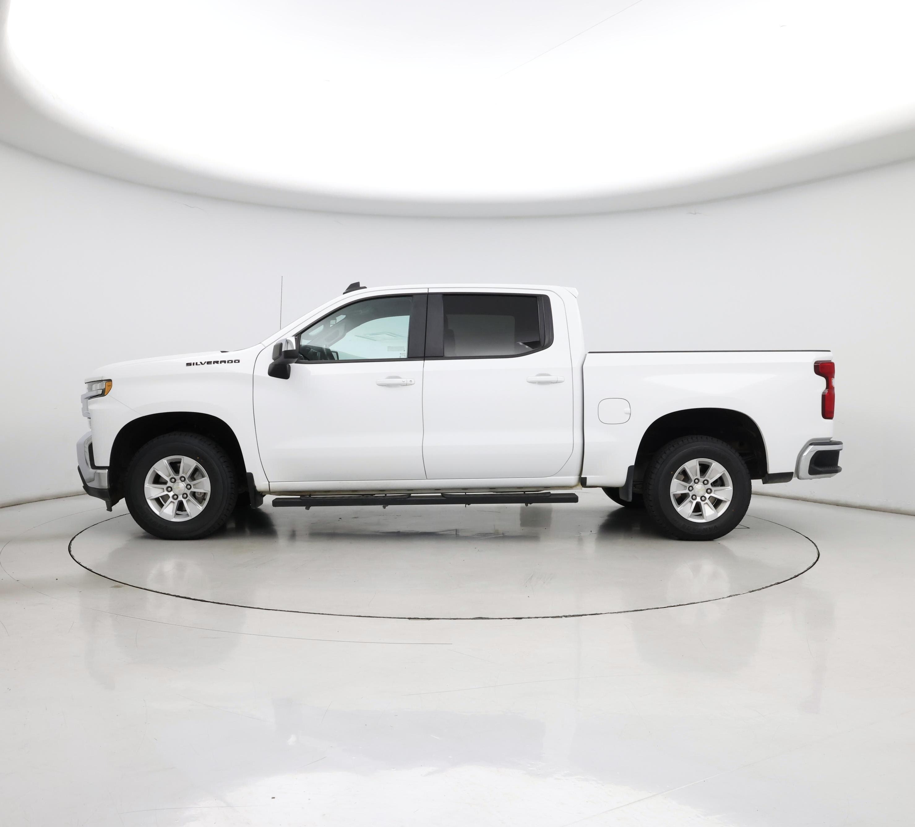Thumbnail: 2021 Chevrolet Silverado 1500 - 3