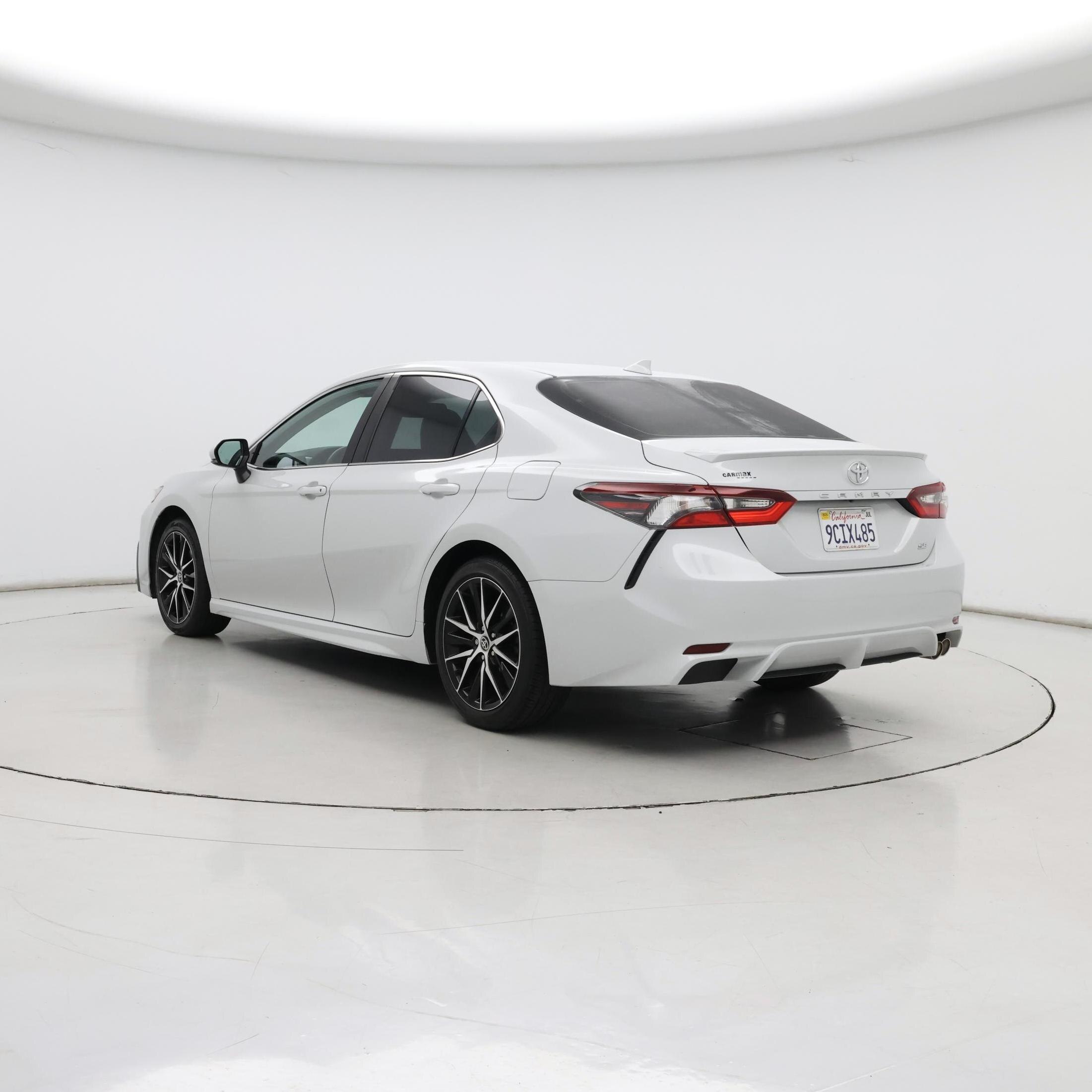 Thumbnail: 2022 Toyota Camry - 2