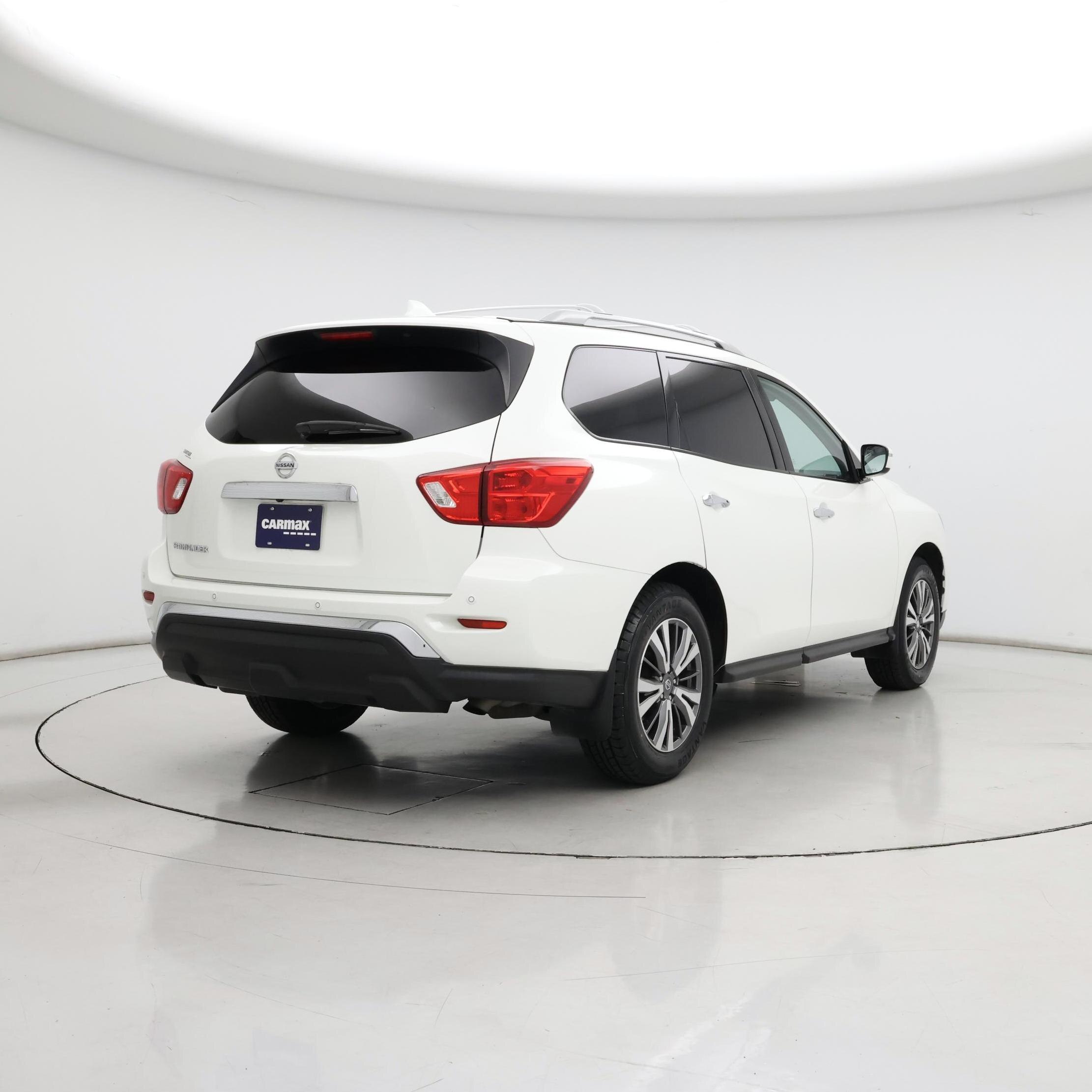 Thumbnail: 2019 Nissan Pathfinder - 8