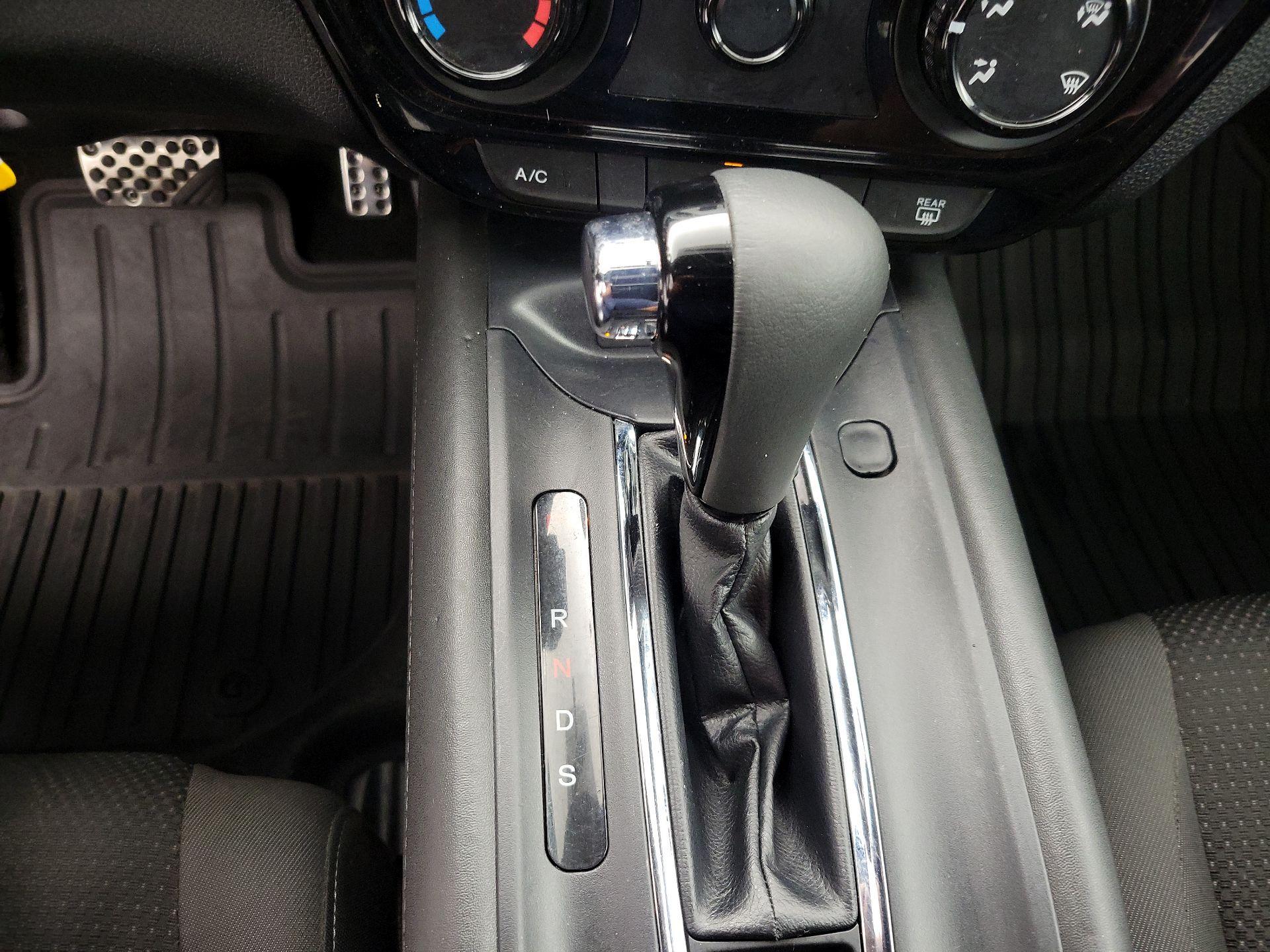Thumbnail: 2022 Honda HR-V - 17