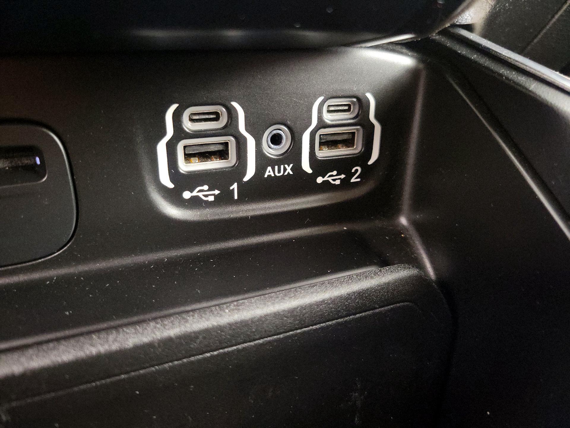 Thumbnail: 2019 RAM 1500 - 19