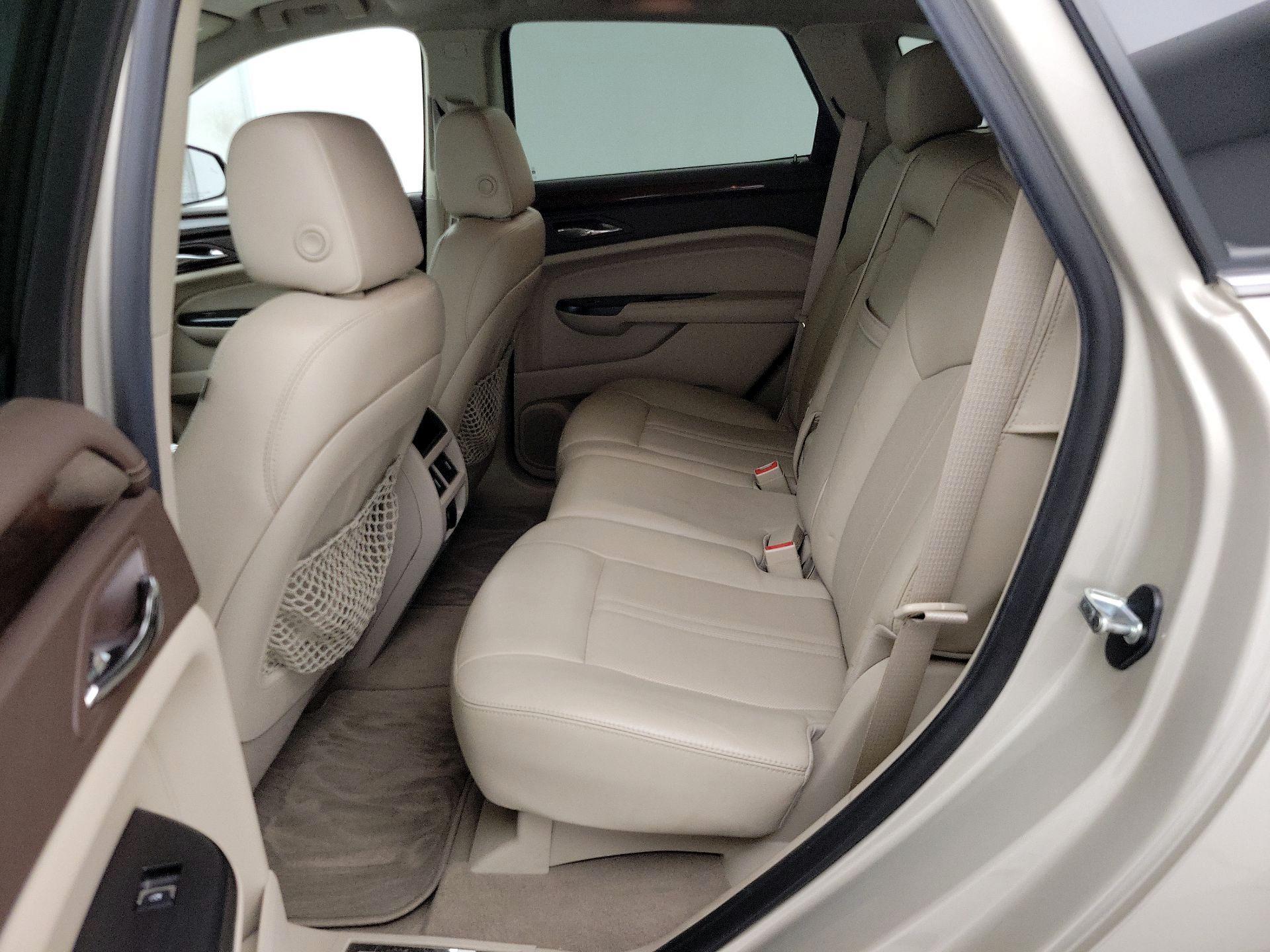 Thumbnail: 2016 Cadillac SRX - 20