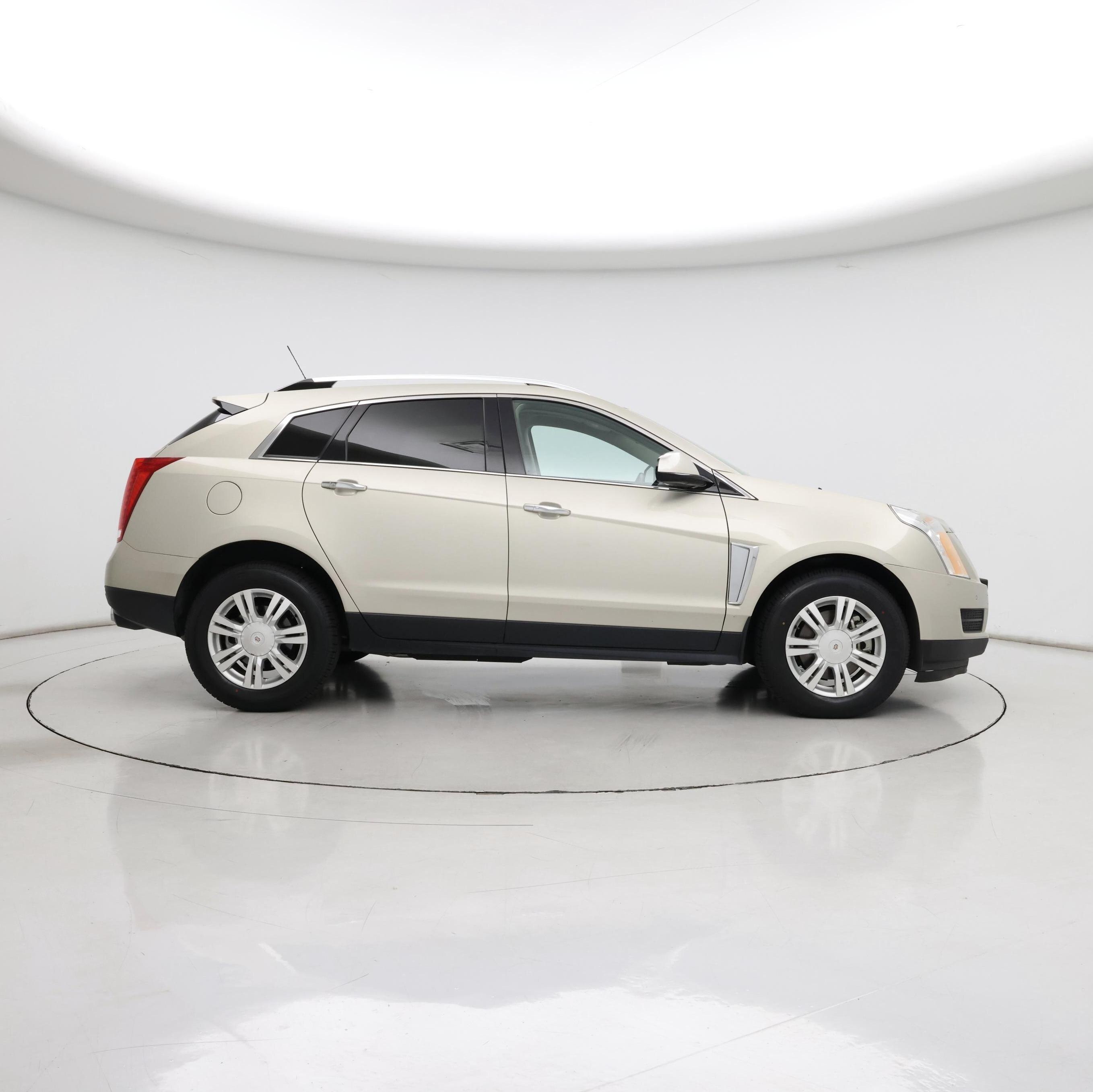 Thumbnail: 2016 Cadillac SRX - 7