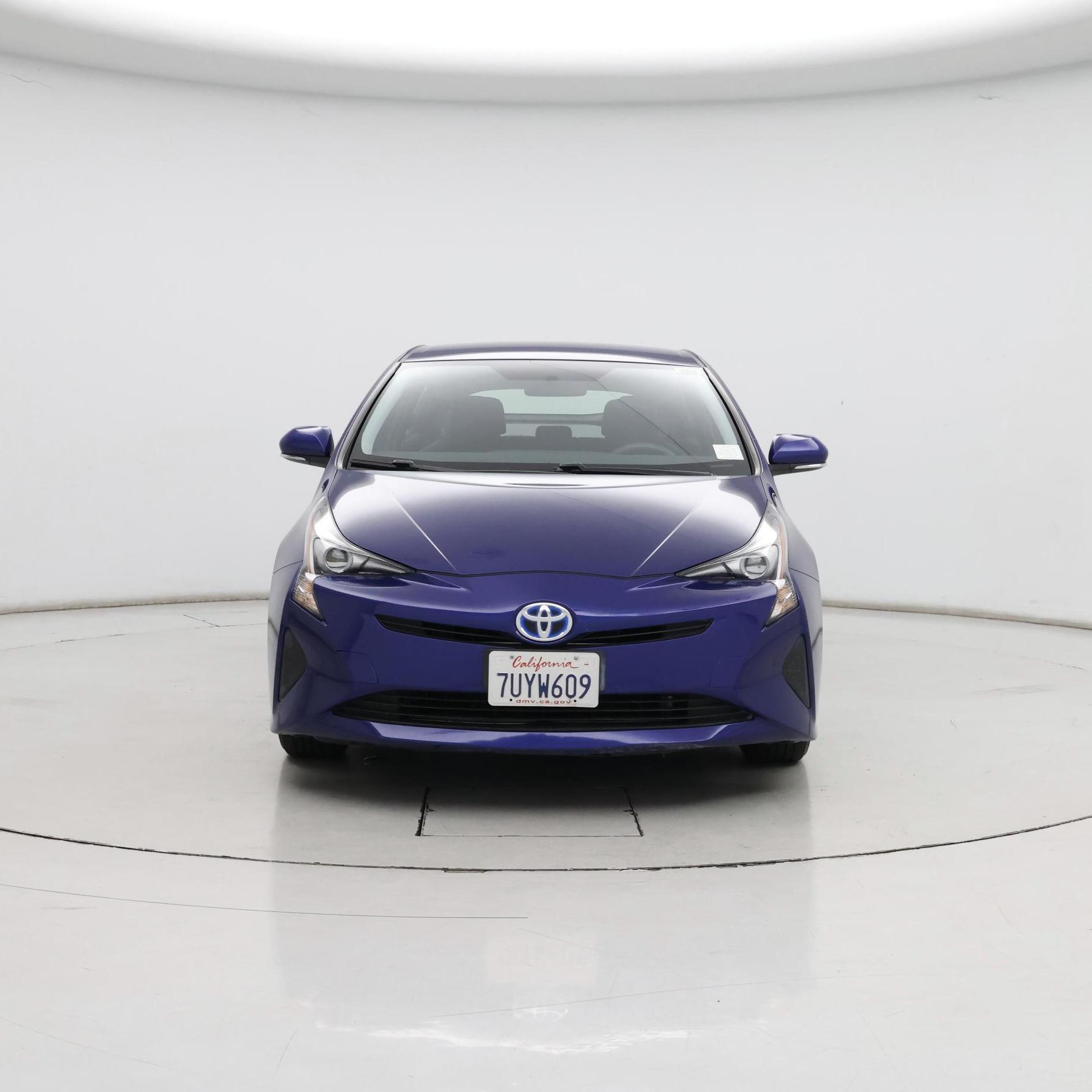 Thumbnail: 2016 Toyota Prius - 5