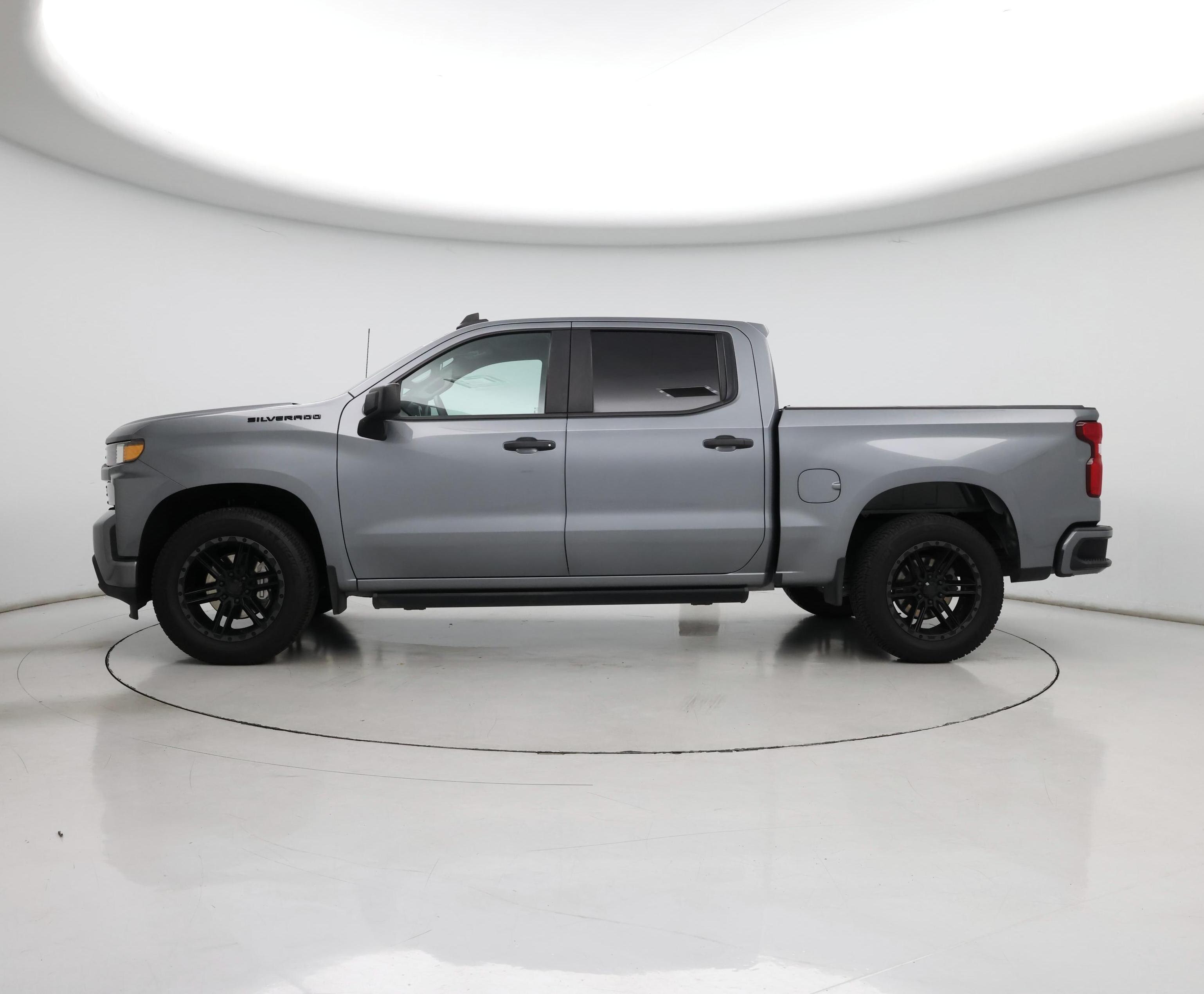 Thumbnail: 2022 Chevrolet Silverado 1500 - 3