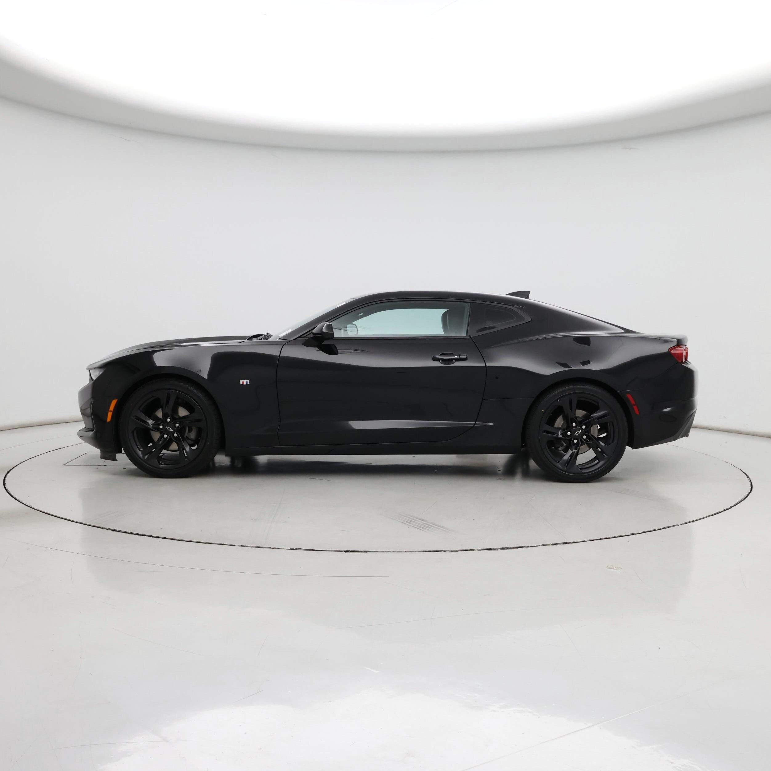 Thumbnail: 2021 Chevrolet Camaro - 3