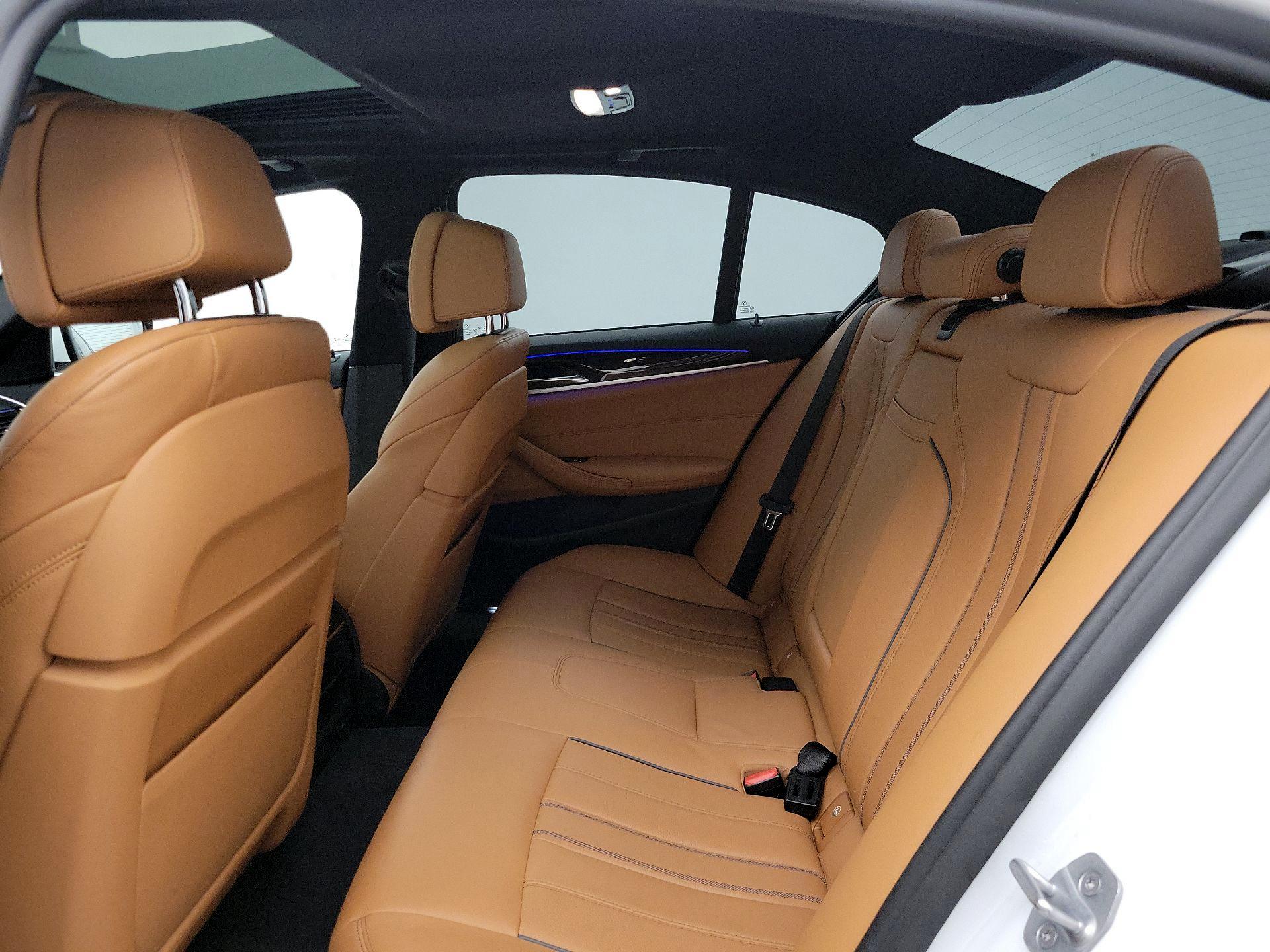 Thumbnail: 2019 BMW 5 Series - 20