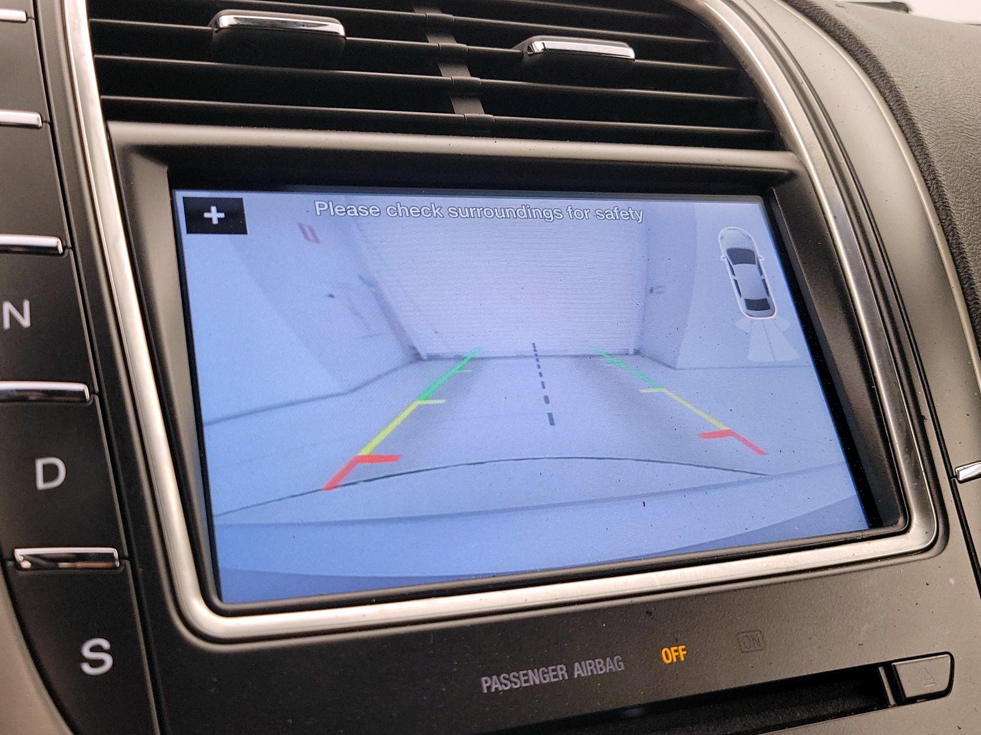 Thumbnail: 2016 Lincoln MKX - 15