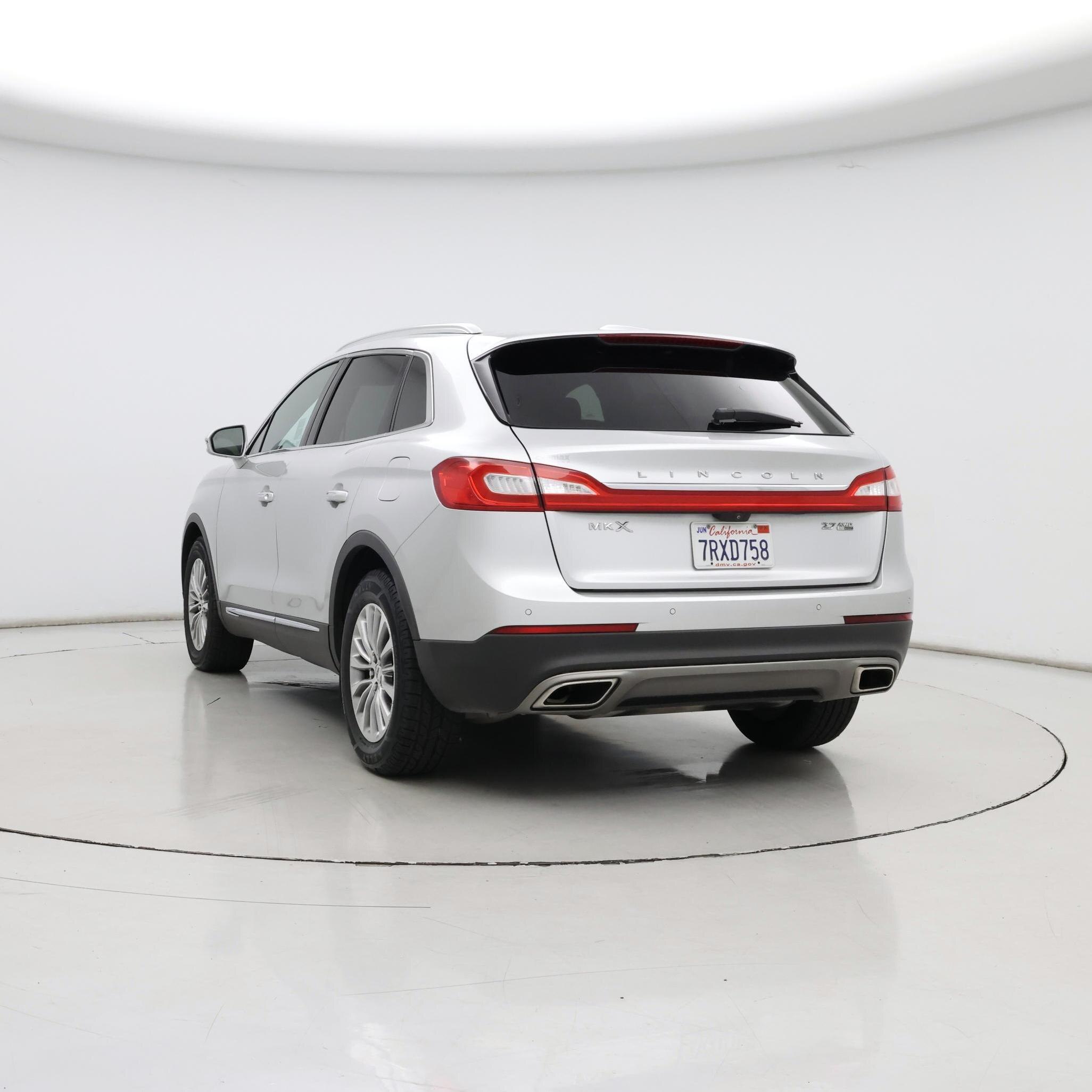 Thumbnail: 2016 Lincoln MKX - 2