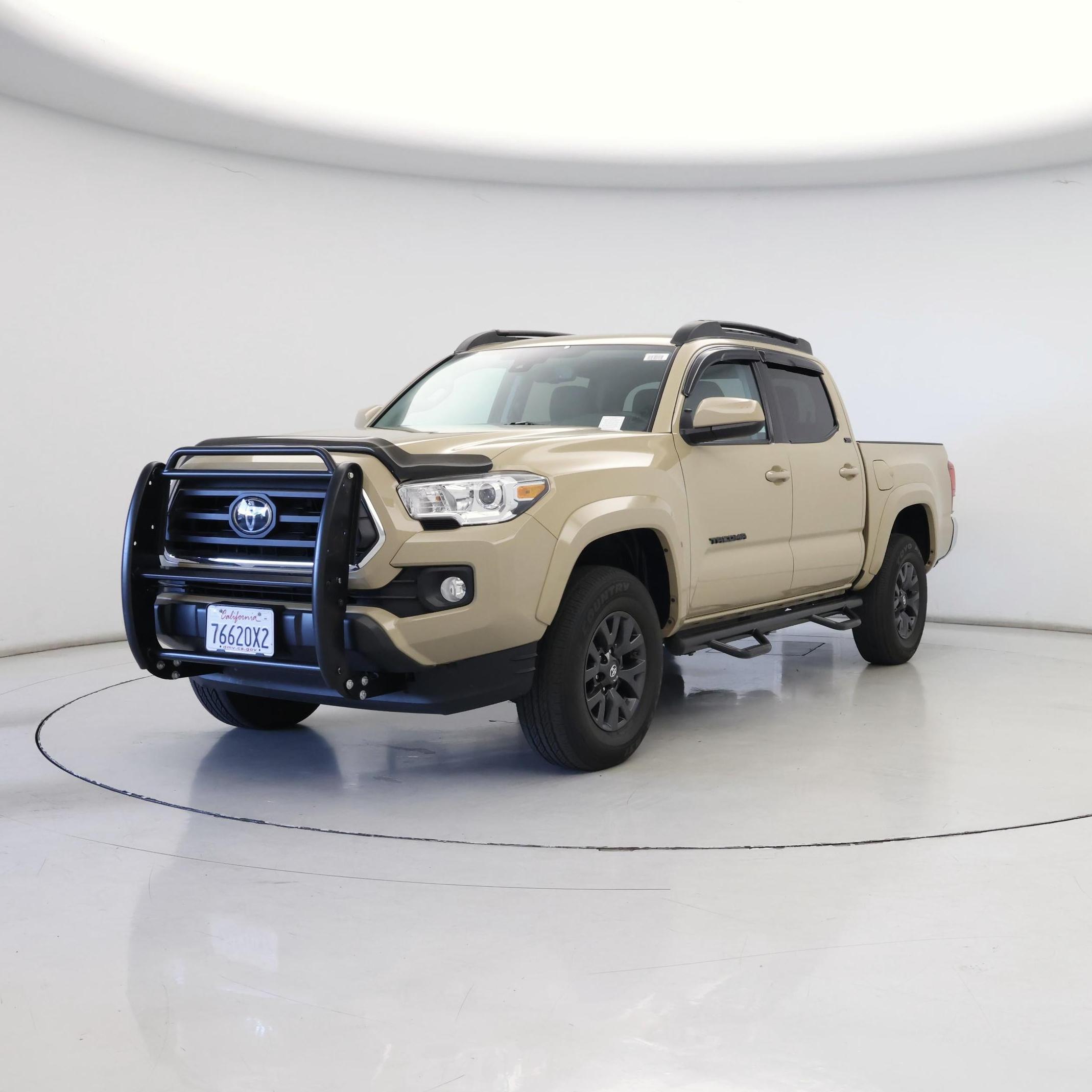 Thumbnail: 2020 Toyota Tacoma - 4