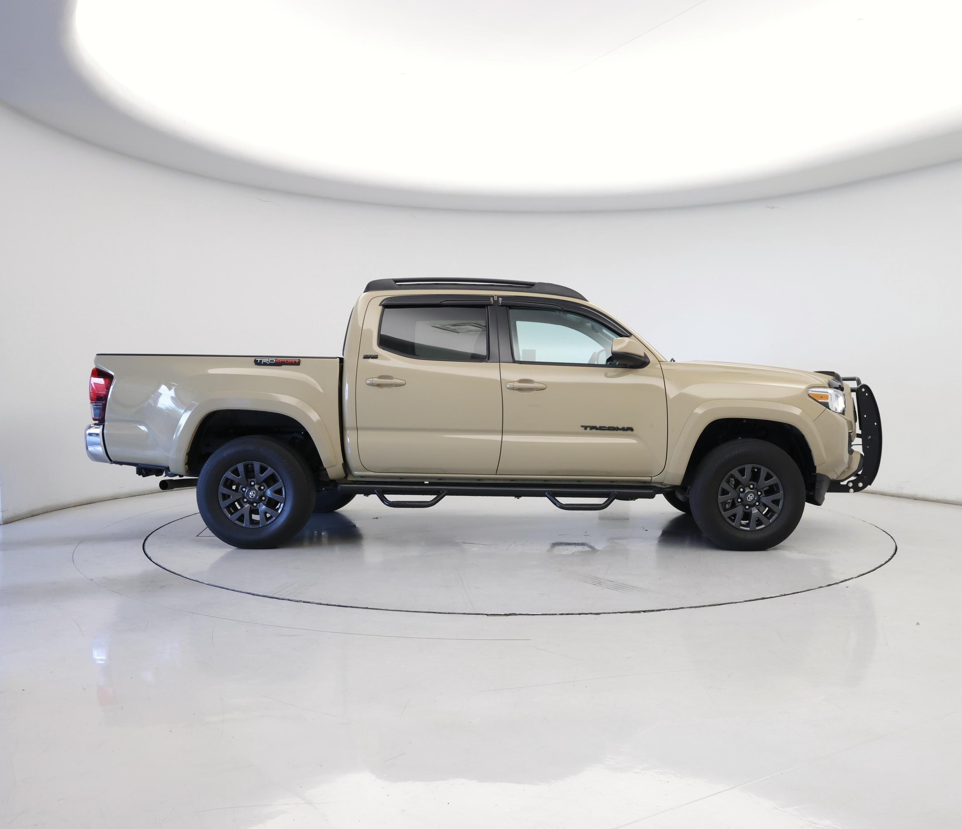 Thumbnail: 2020 Toyota Tacoma - 7