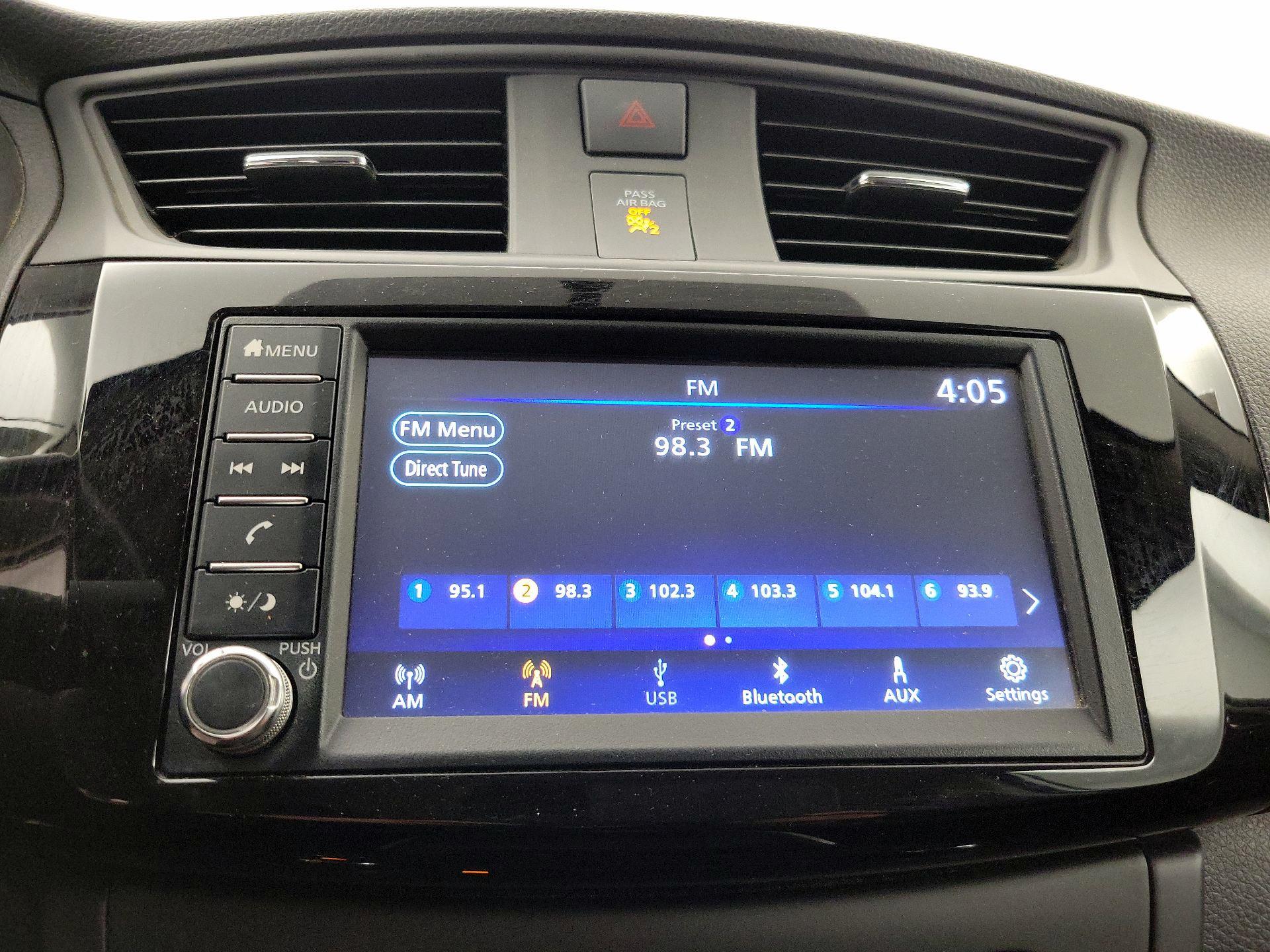 Thumbnail: 2019 Nissan Sentra - 15