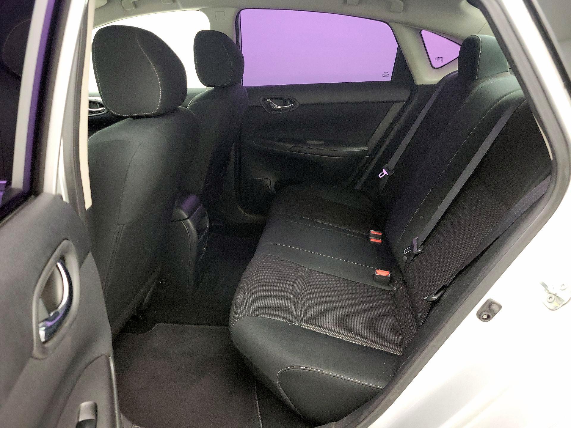 Thumbnail: 2019 Nissan Sentra - 19