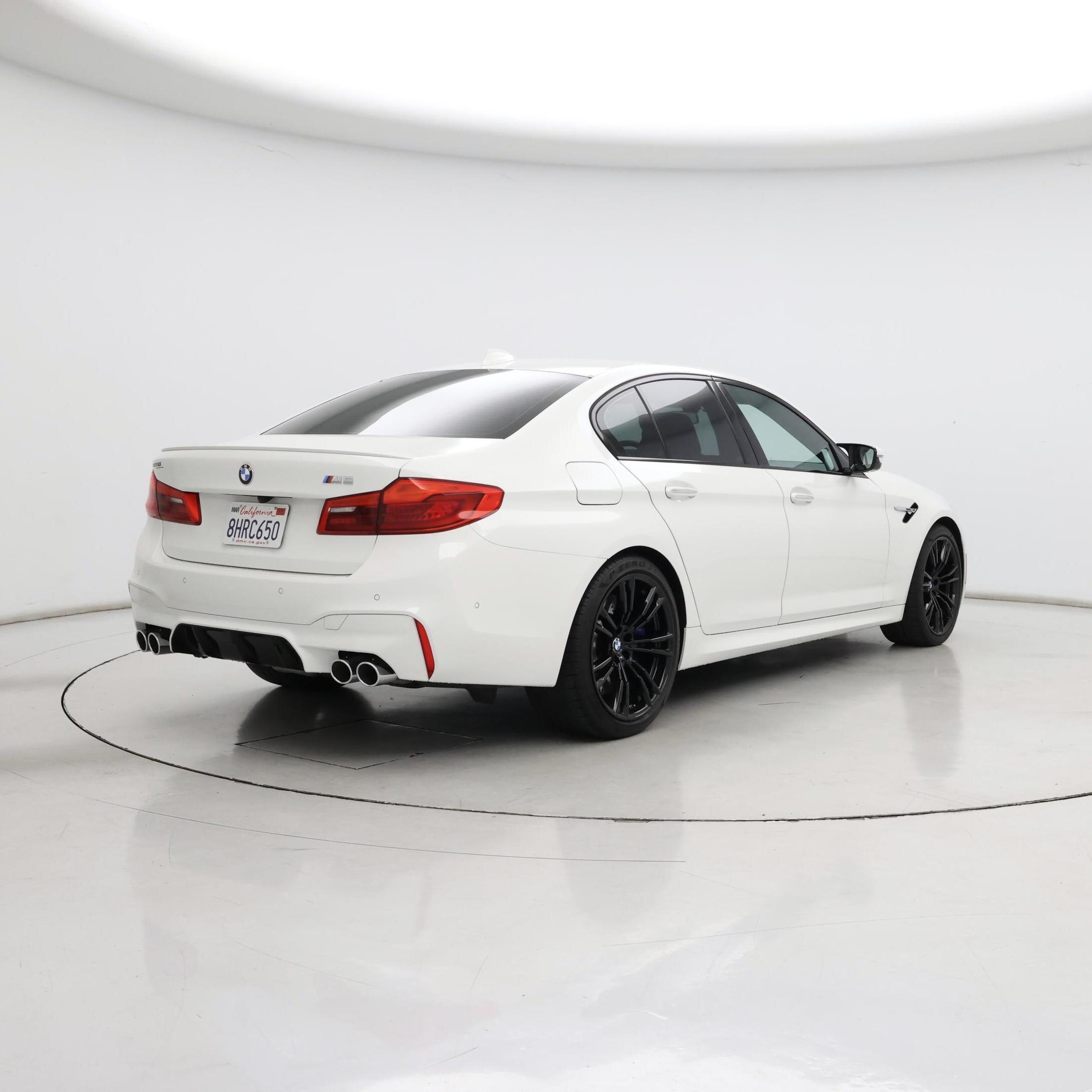 Thumbnail: 2018 BMW M5 - 8
