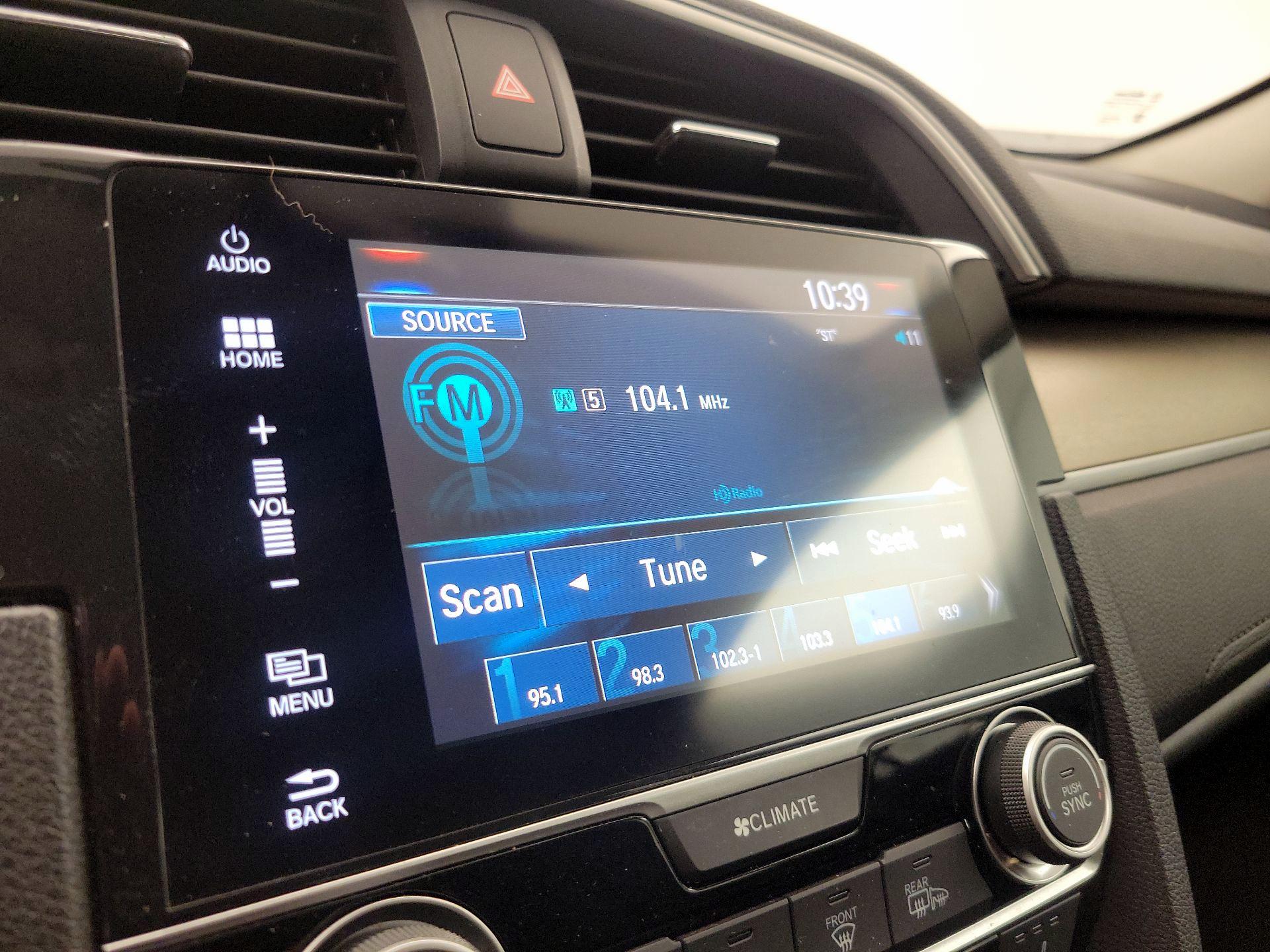 Thumbnail: 2016 Honda Civic - 15