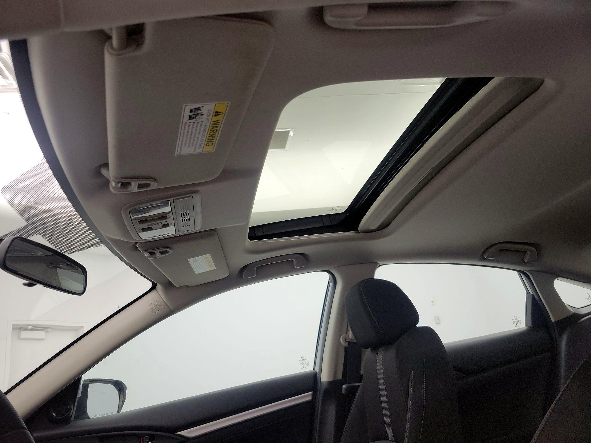 Thumbnail: 2016 Honda Civic - 18