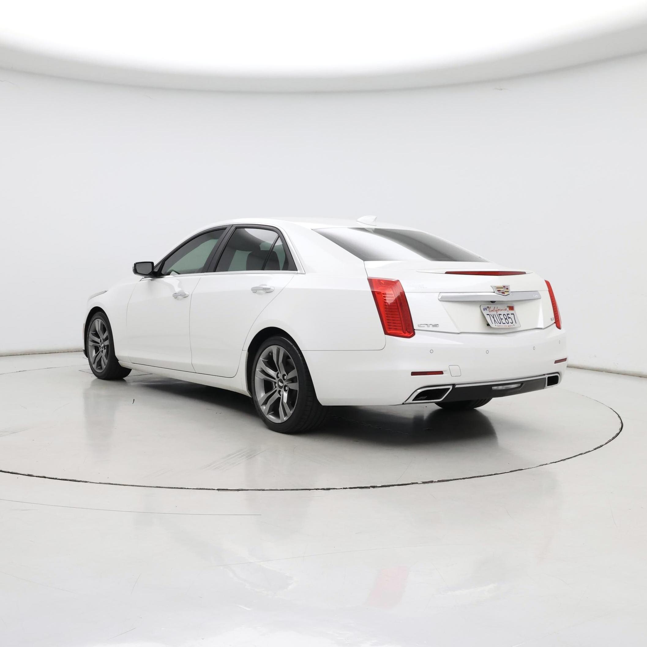 Thumbnail: 2015 Cadillac CTS - 2