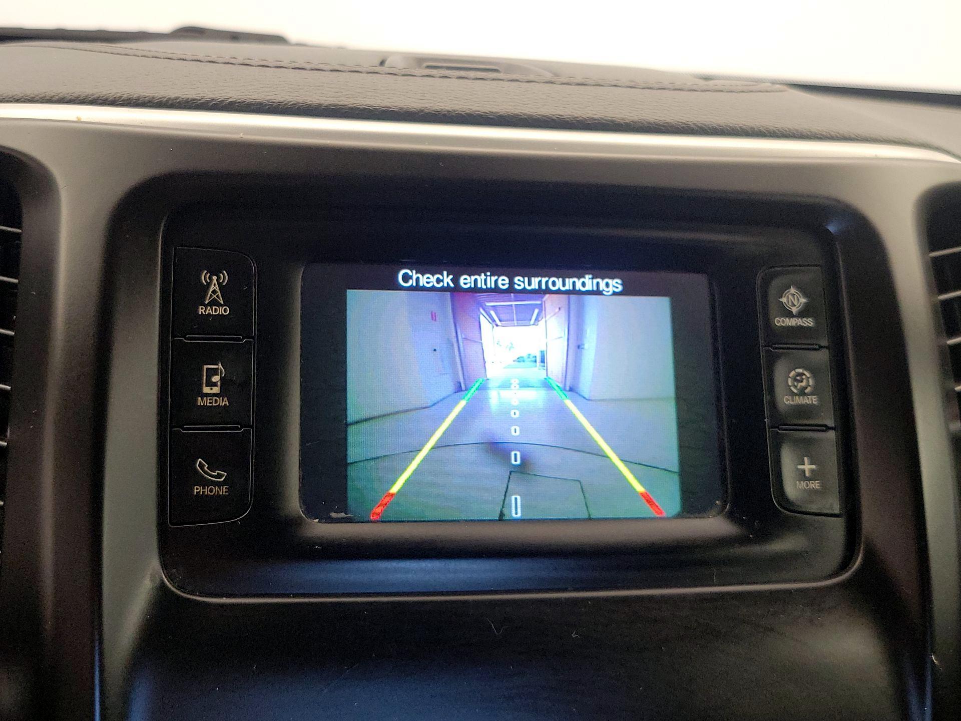 Thumbnail: 2014 Jeep Cherokee - 14