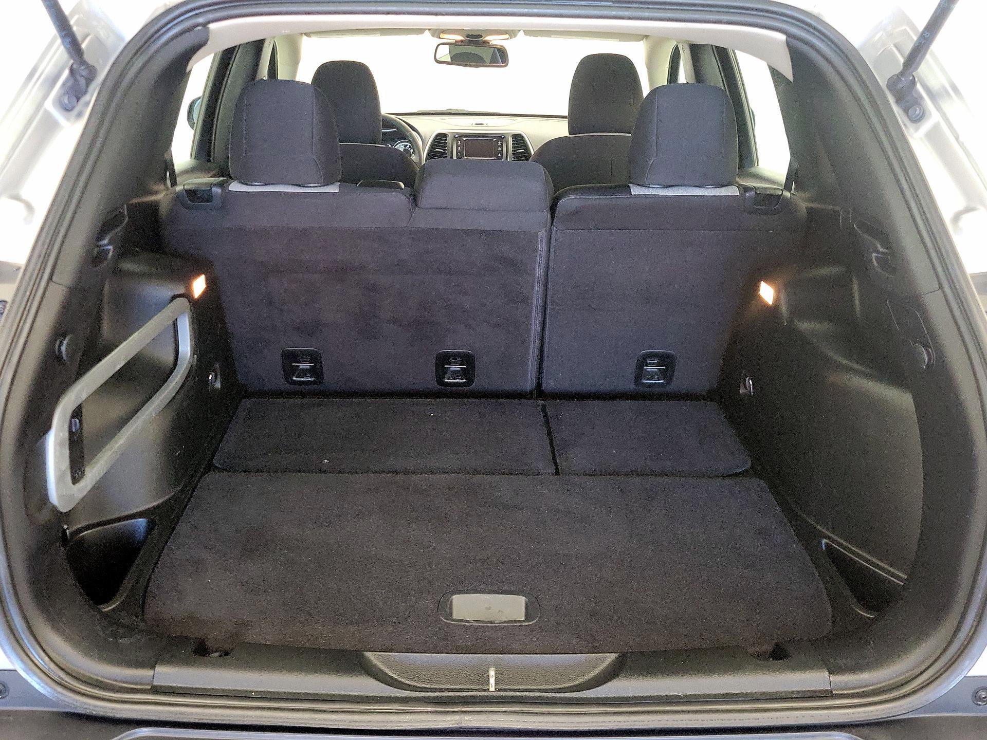 Thumbnail: 2014 Jeep Cherokee - 20