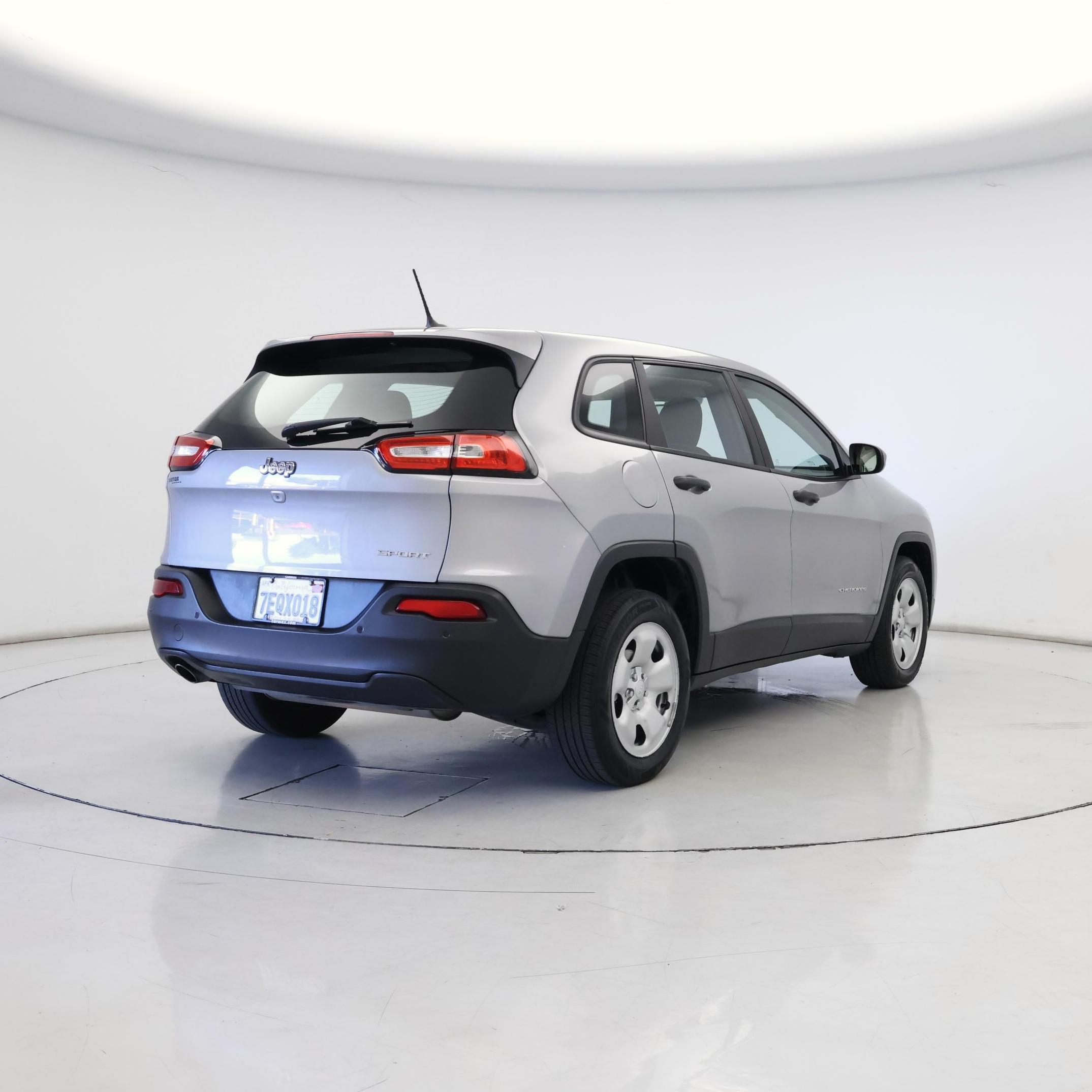 Thumbnail: 2014 Jeep Cherokee - 8