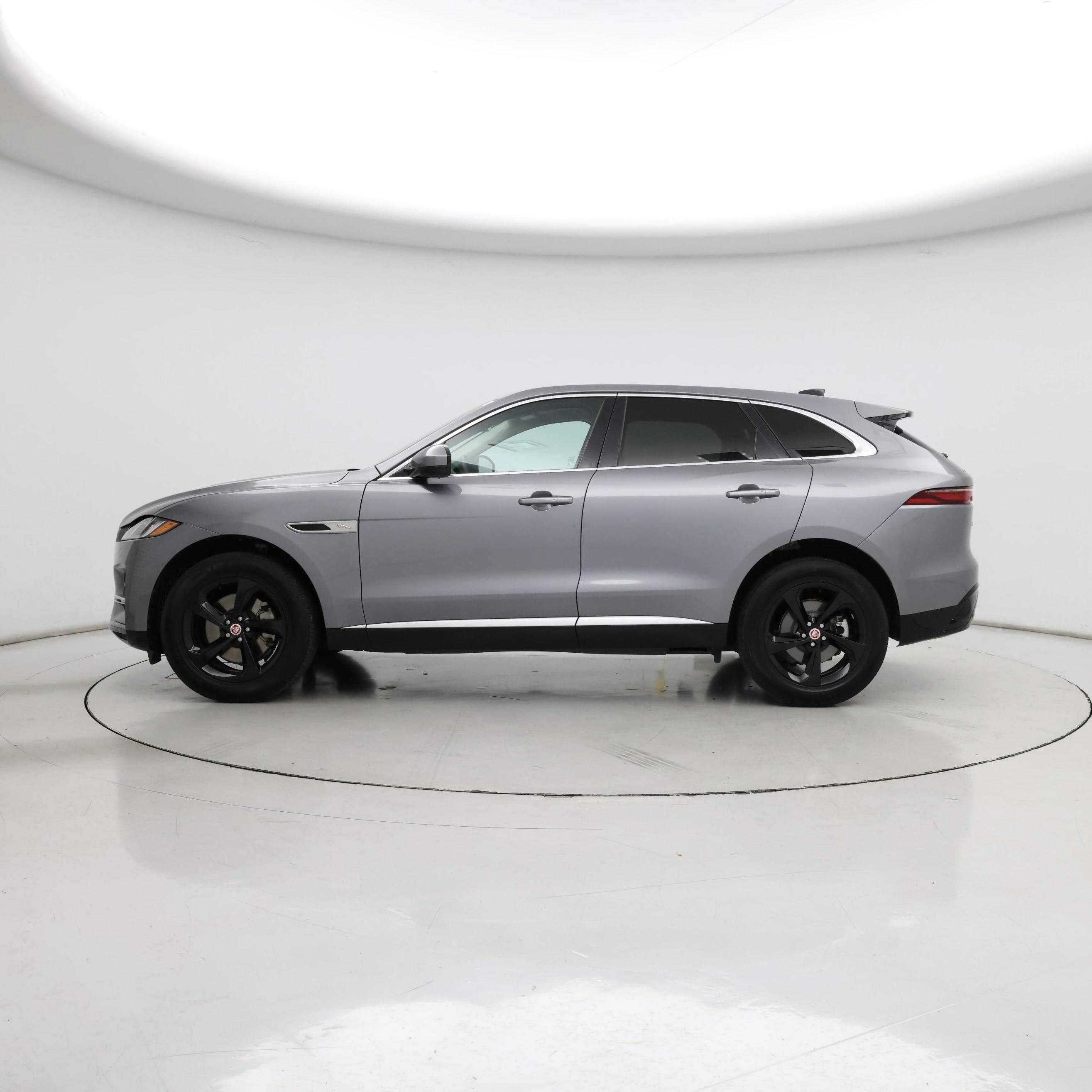 Thumbnail: 2023 Jaguar F-Pace - 3