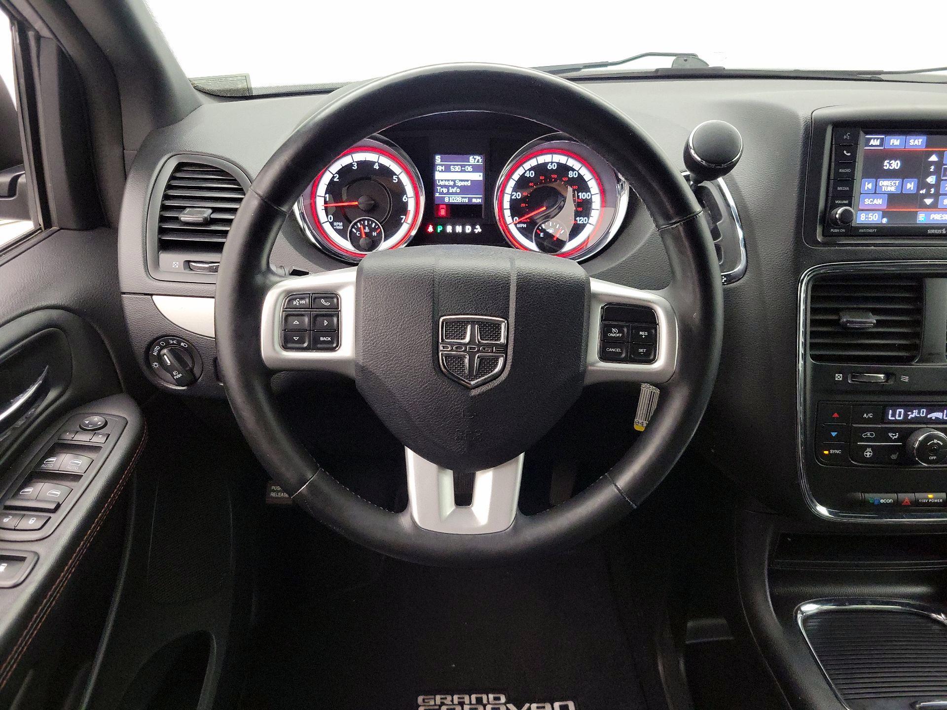 Thumbnail: 2018 Dodge Grand Caravan - 10