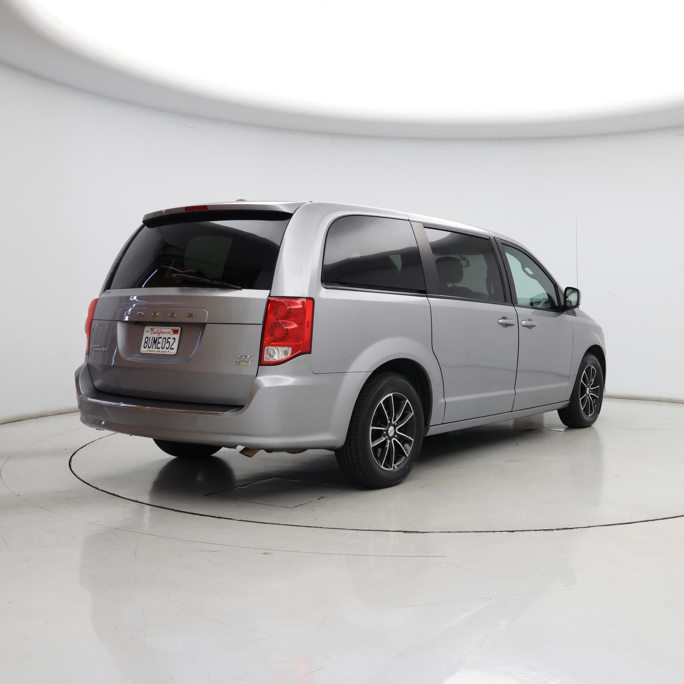 Thumbnail: 2018 Dodge Grand Caravan - 8