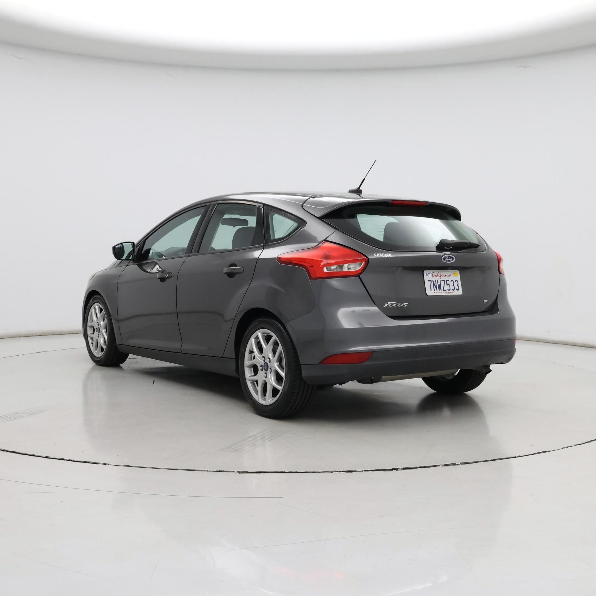 Thumbnail: 2015 Ford Focus - 2