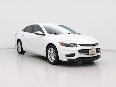 White 2018 Chevrolet Malibu LT