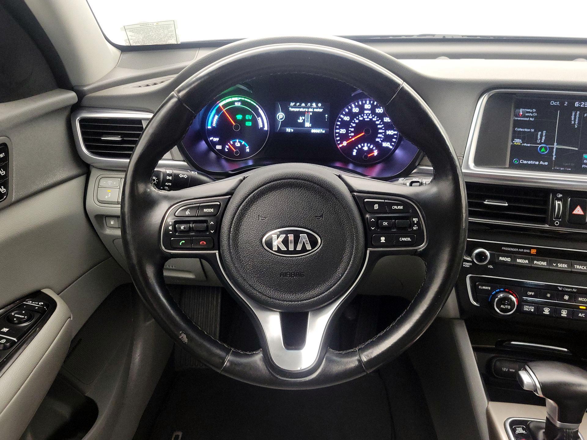 Thumbnail: 2017 Kia Optima - 10