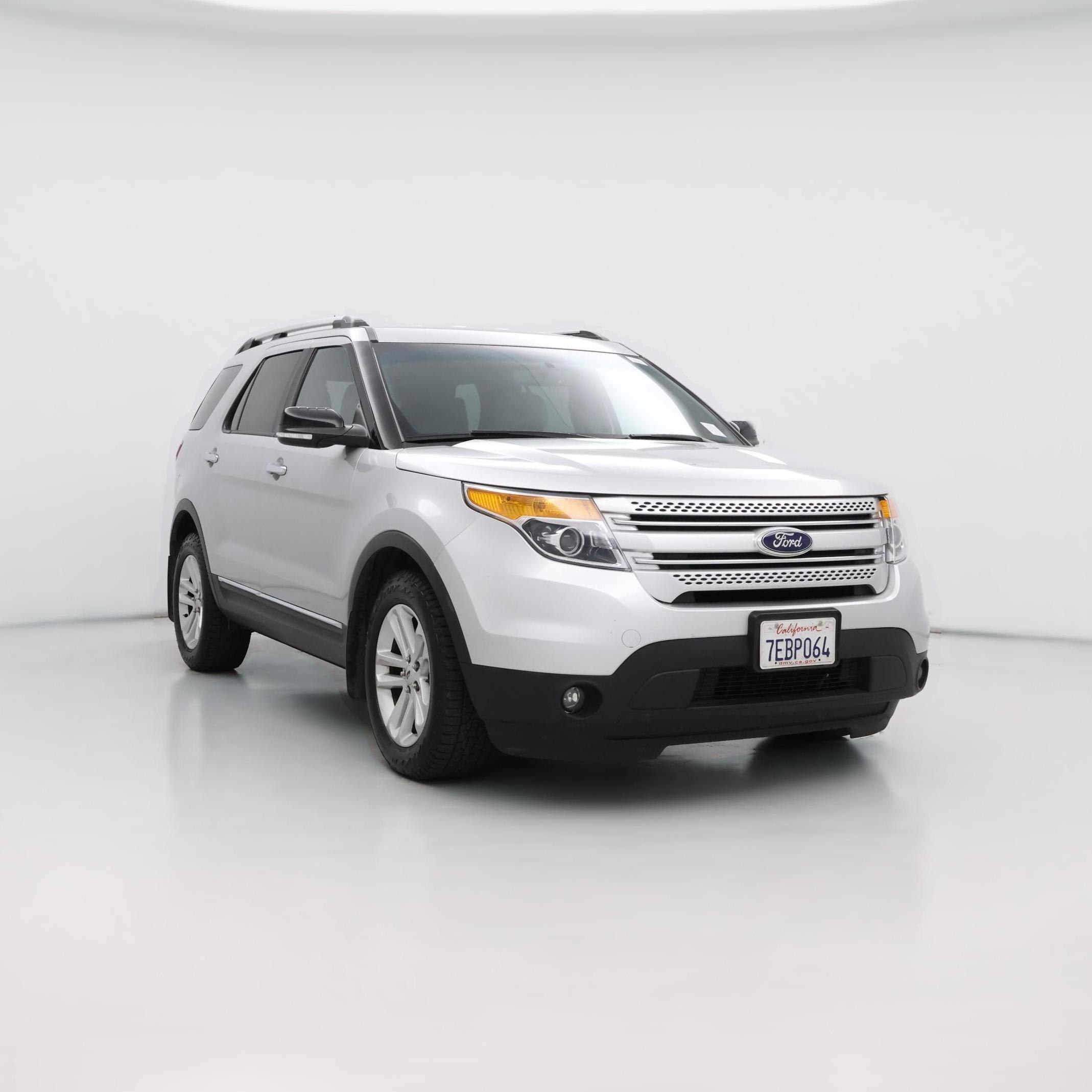 Thumbnail: 2015 Ford Explorer - 1