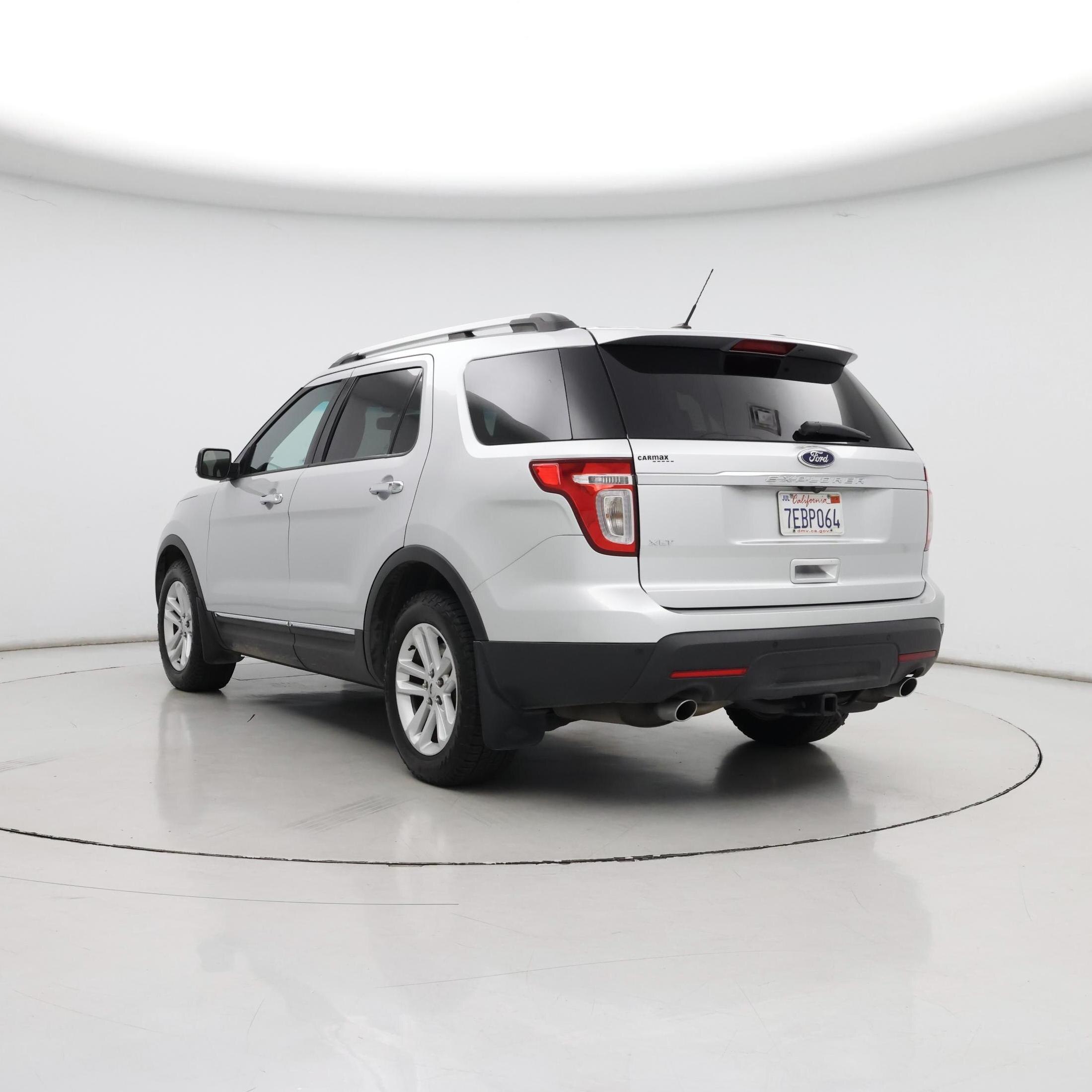 Thumbnail: 2015 Ford Explorer - 2