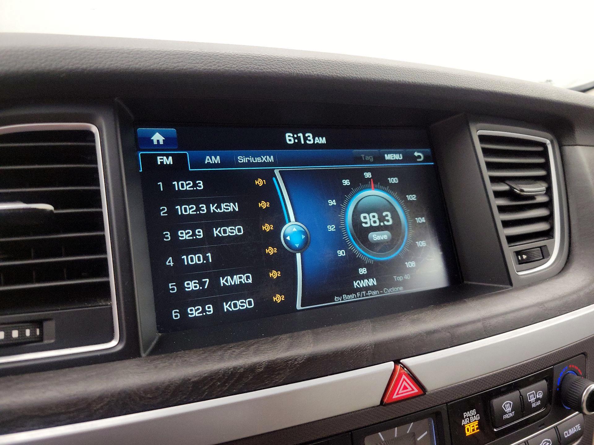 Thumbnail: 2015 Hyundai Genesis - 16